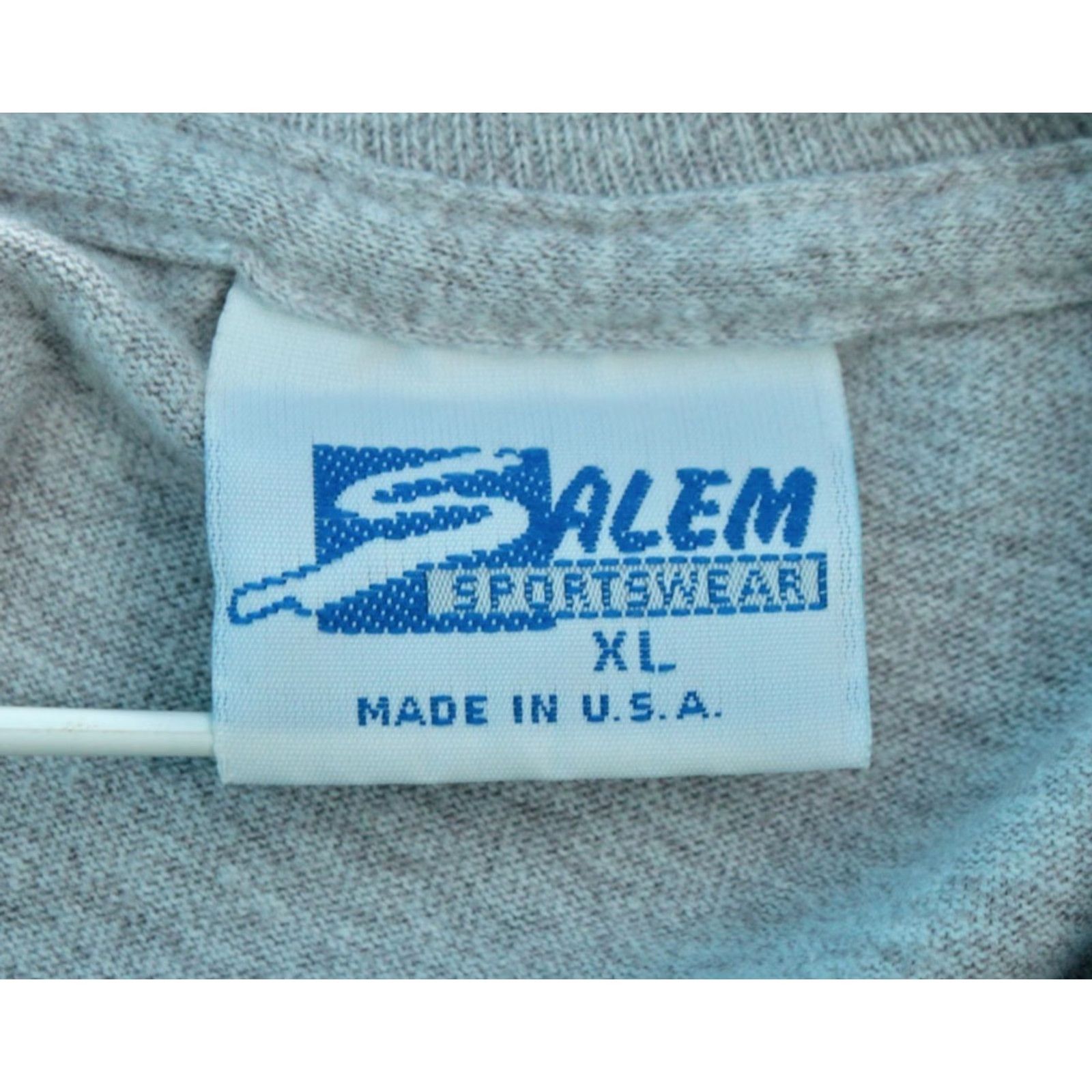 Vintage VTG Salem Chicago Bulls Cartoon TShirt Mens 90s Graphic Tee Gray XL Short Sleeve T-shirt 1990s Sportswear Baseball Size US XL / EU 56 / 4 - 5 Thumbnail