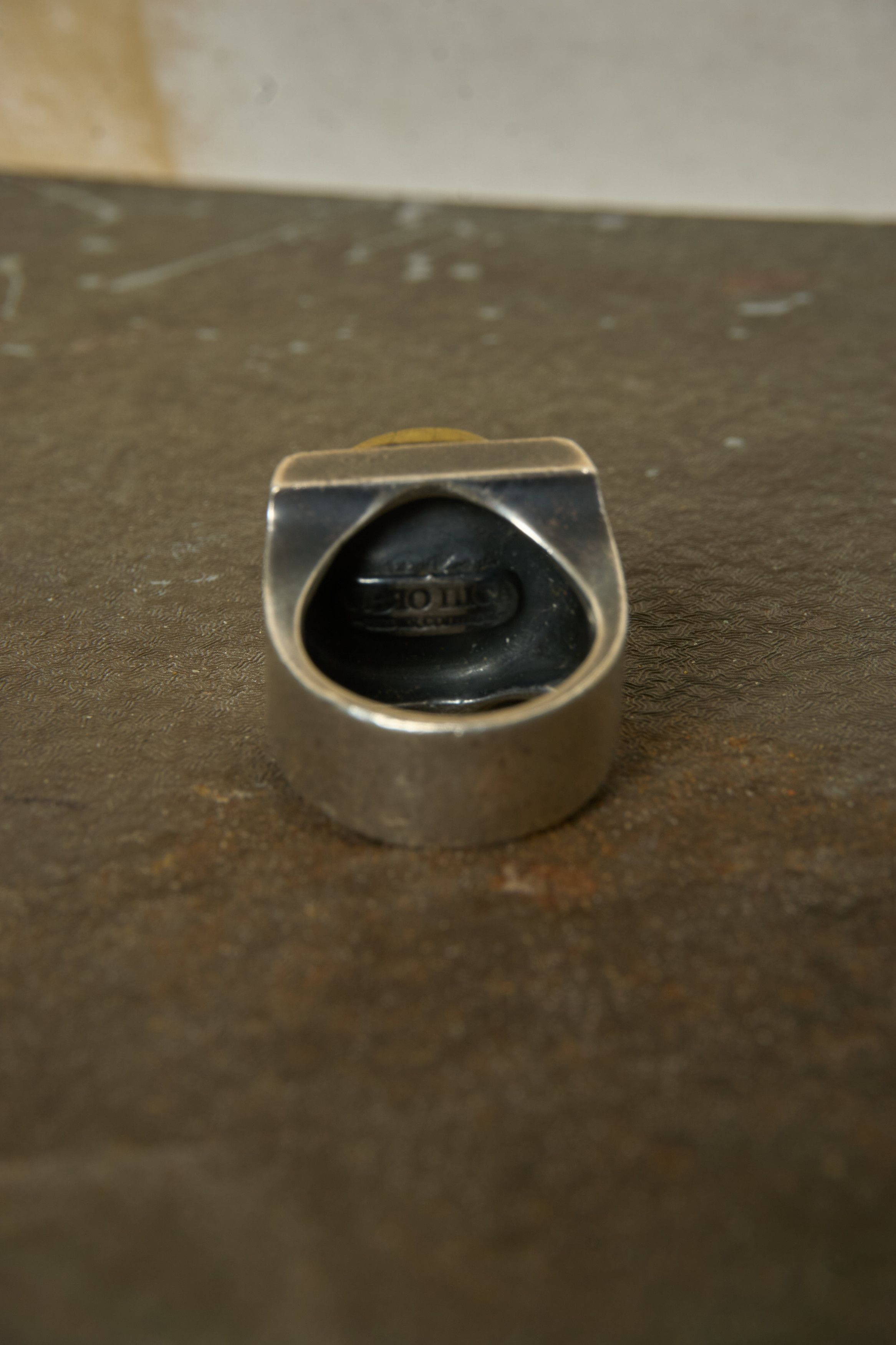 Japanese Brand VERONICA BY LED RECHWE ENCAPSULATED SKULL RING Size ONE SIZE - 3 Thumbnail