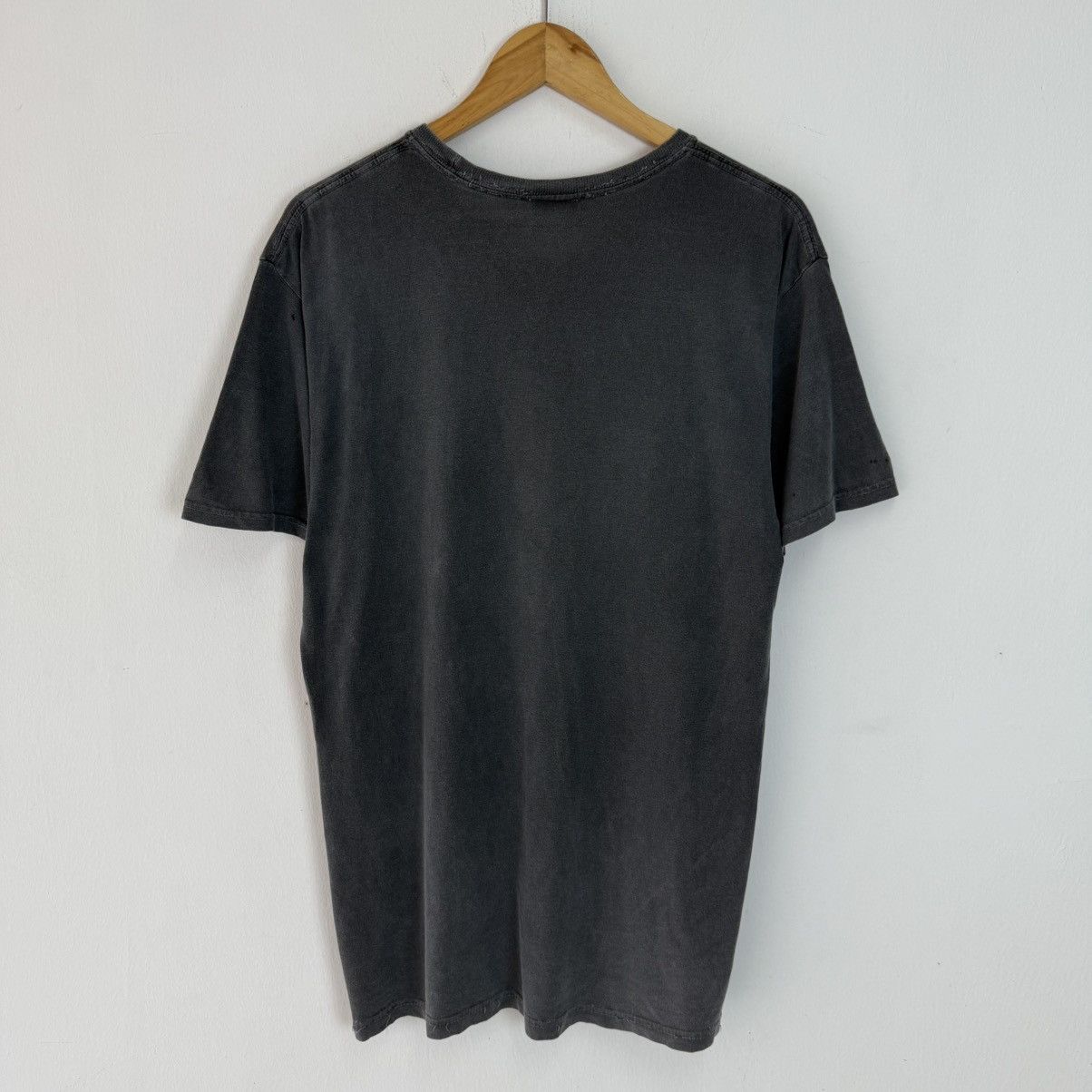 Stussy Stussy World Tour. Size US M / EU 48-50 / 2 - 2 Thumbnail