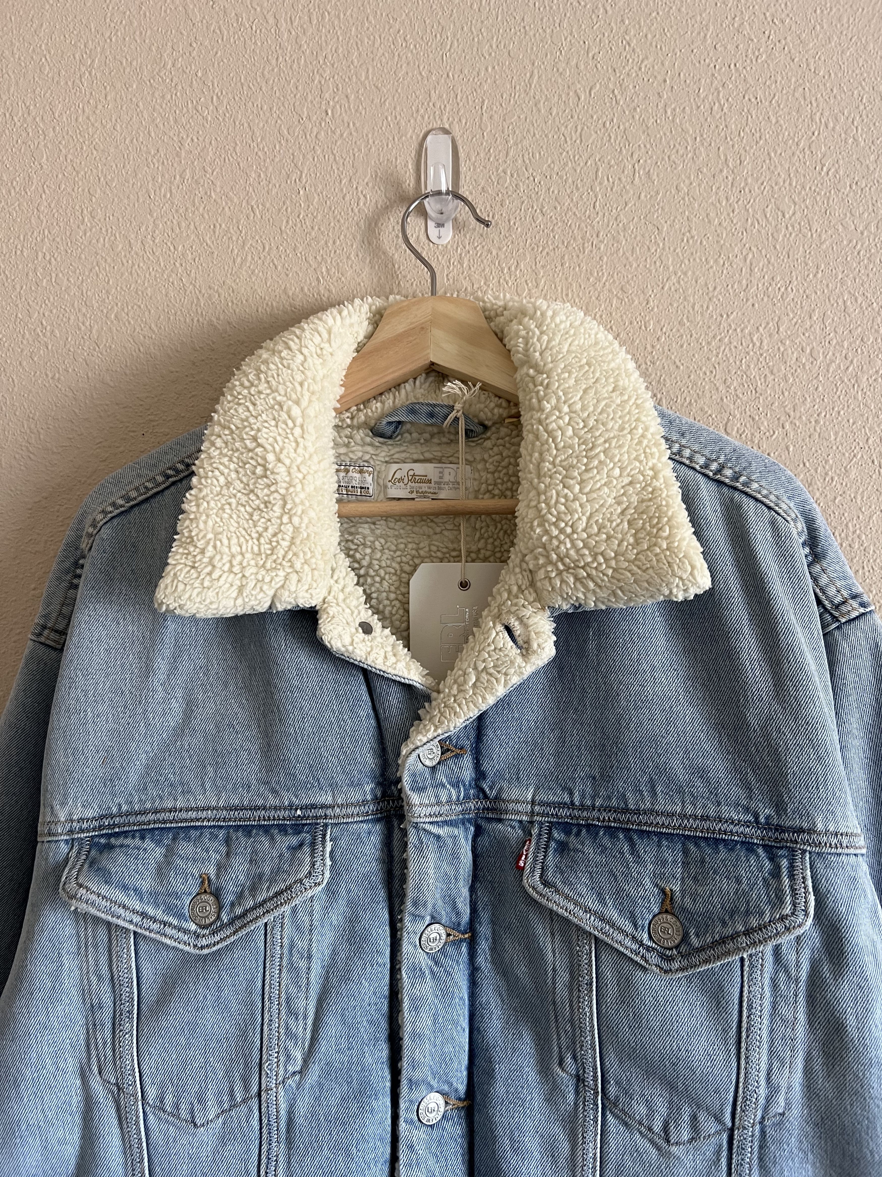 ERL × Levi's ERL Levi's Denim Sherpa Lined Trucker Jacket Size US XL / EU 56 / 4 - 2 Thumbnail