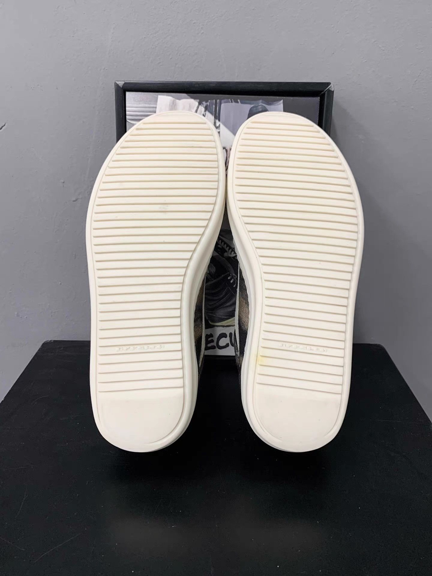 Rick Owens Rick Owens 24FW Flame Low Top Canvas Sneakers K34 Size US 8 / EU 41 - 7 Thumbnail
