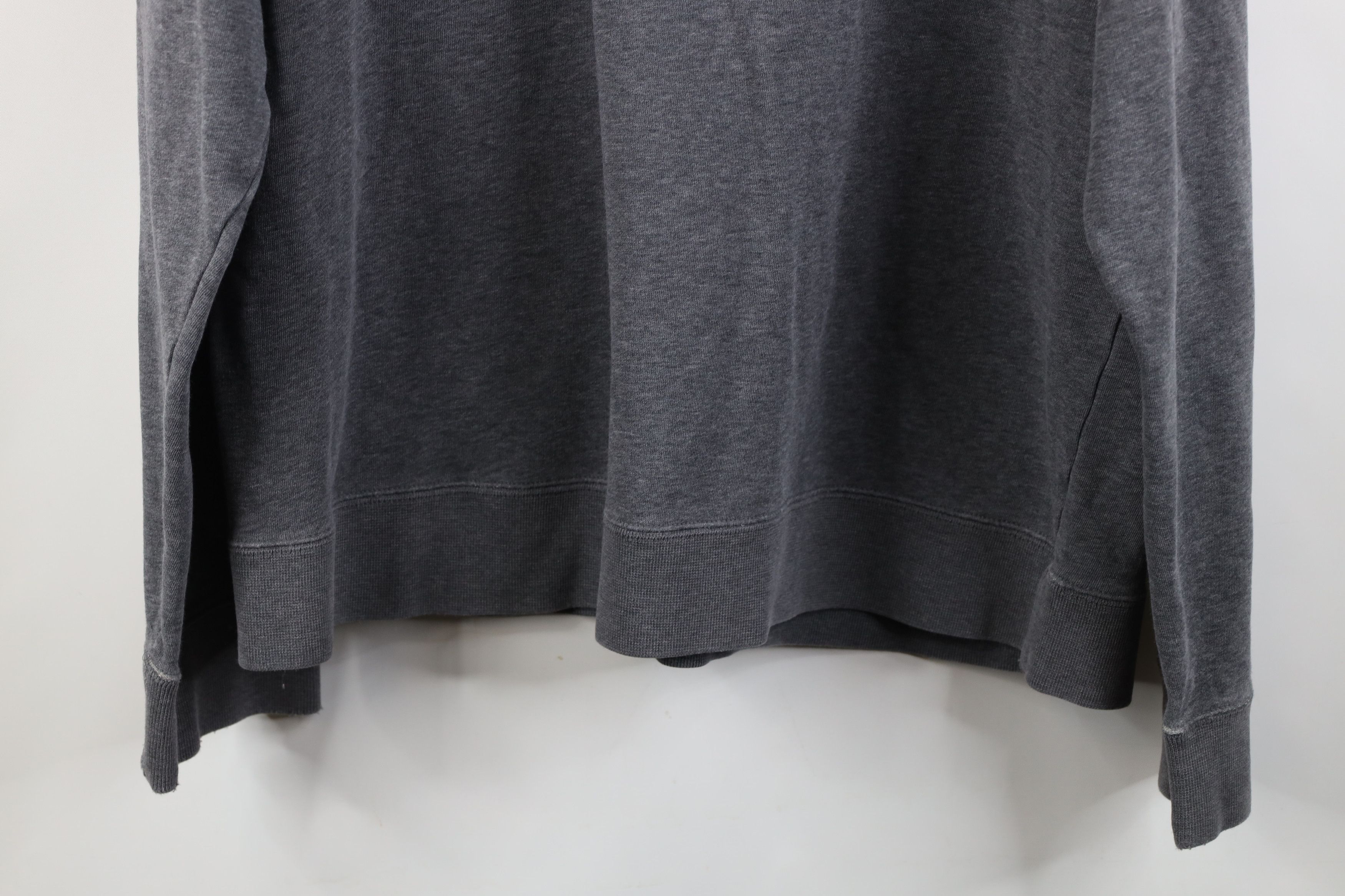 Nike Vintage Y2K Nike Football Center Swoosh Hoodie Sweatshirt Size US L / EU 52-54 / 3 - 14 Thumbnail