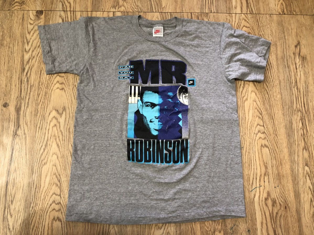 Nike × Vintage Vintage 90’s Nike NBA Mr Robinson tee Size US M / EU 48-50 / 2 - 1 Thumbnail