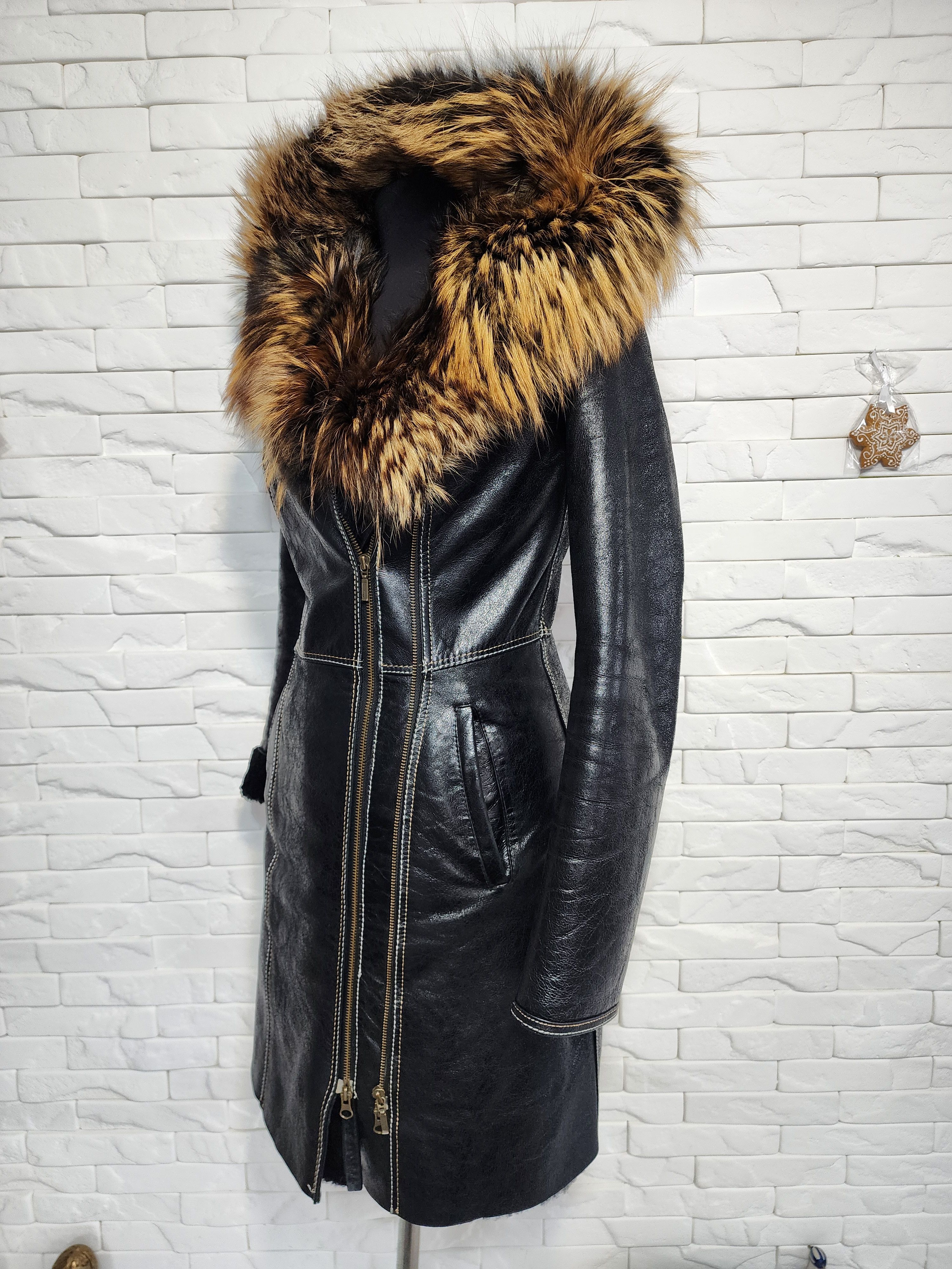 Furla Black Sheepskin Coat: Women's Genuine Fur Hooded Jacket Size M / US 6-8 / IT 42-44 - 2 Thumbnail