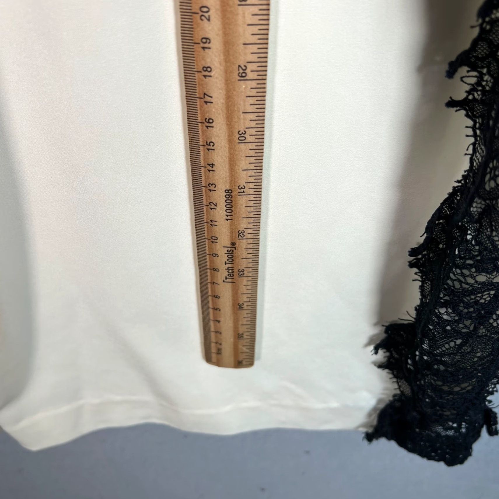 LE CIEL BLEU VINTAGE Le Ciel Bleu Womens Wide-Leg Trousers With Black Lace Trim Size 36 White Pants Dress Pants Womens 36 Bleu Lace Trim Wide-Leg Trousers Size ONE SIZE - 7 Thumbnail