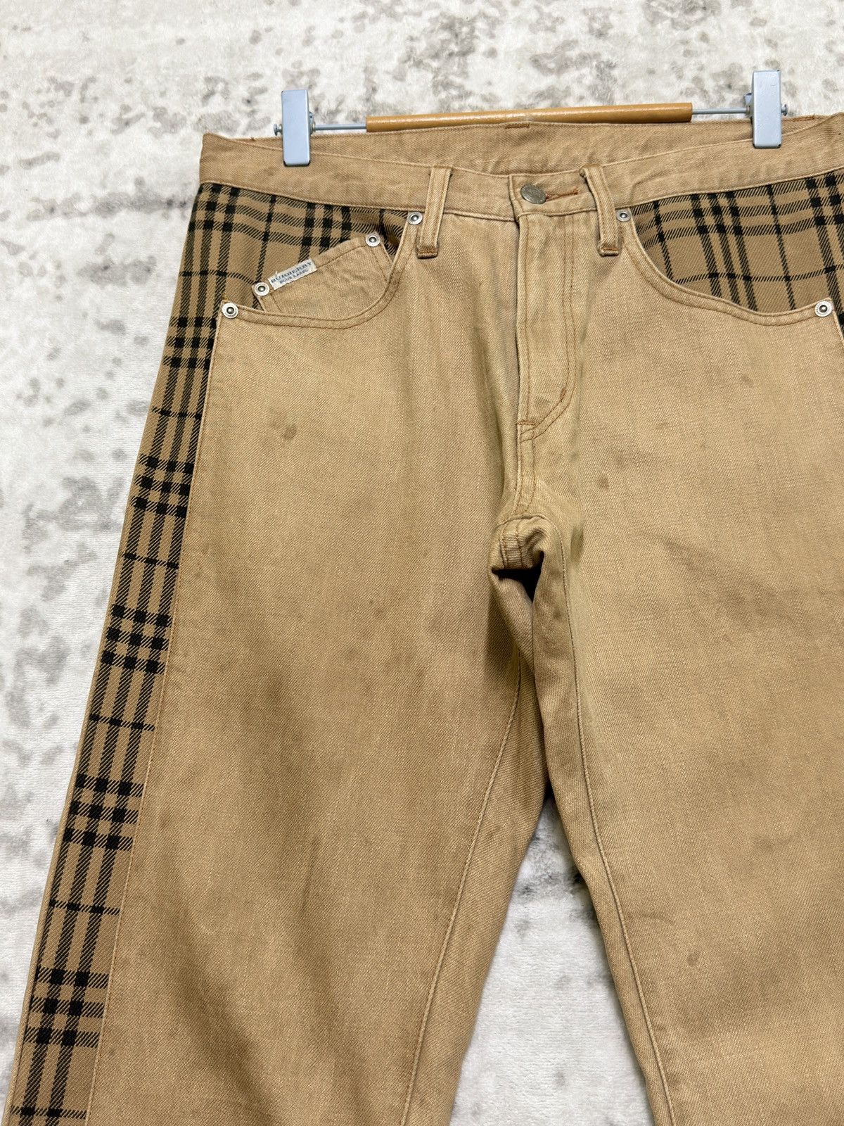 Burberry Burberry Blue Label Distressed Denim Nova Check Stripe Pants Size US 30 / EU 46 - 4 Thumbnail