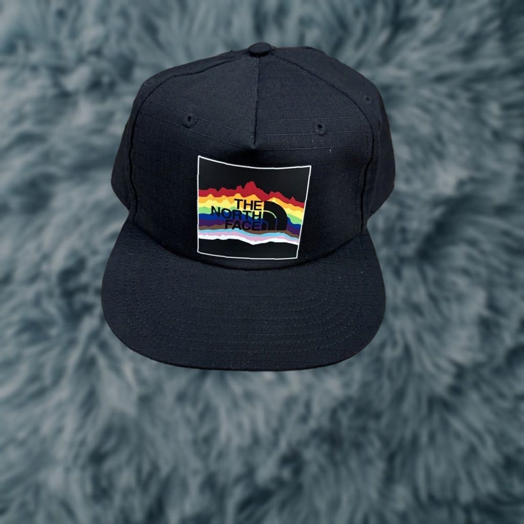 Supreme × The North Face Supreme X The North Face Mountain 6 Panel
