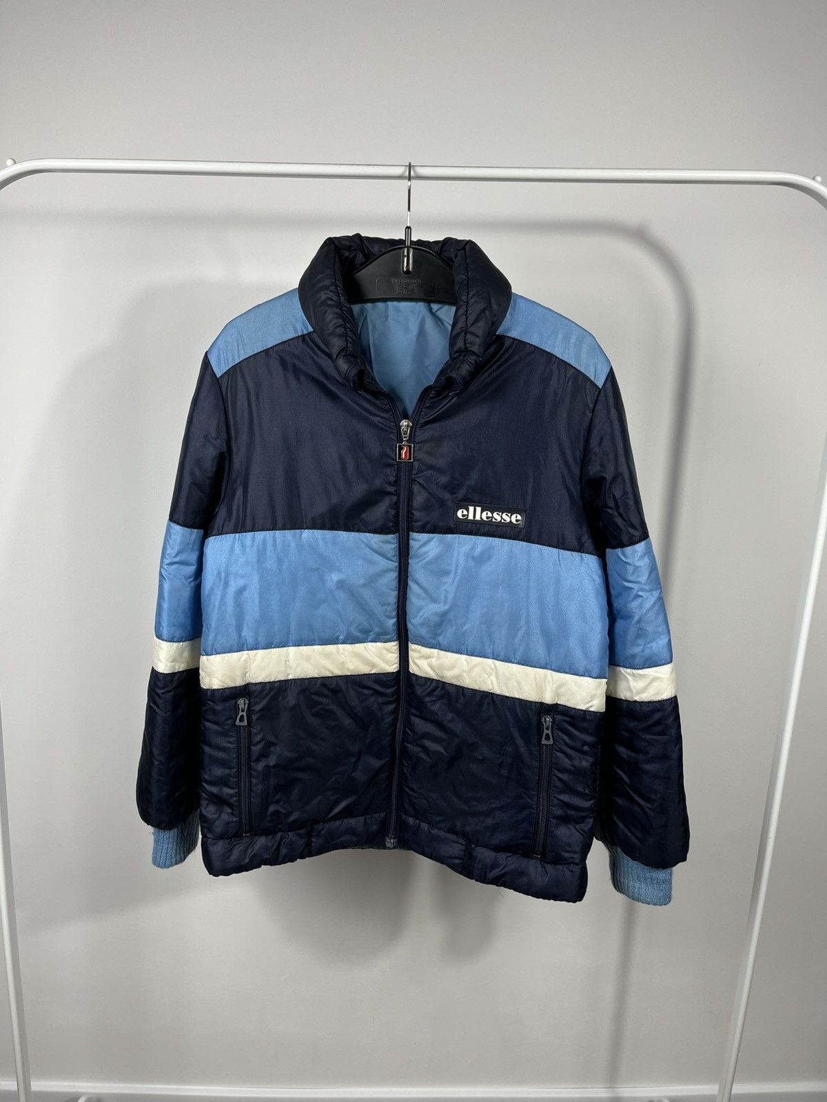 Ellesse Ellesse Vintage Puffer Jacket Blue Zip Up M Made in Italy Size US L / EU 52-54 / 3 - 1 Thumbnail