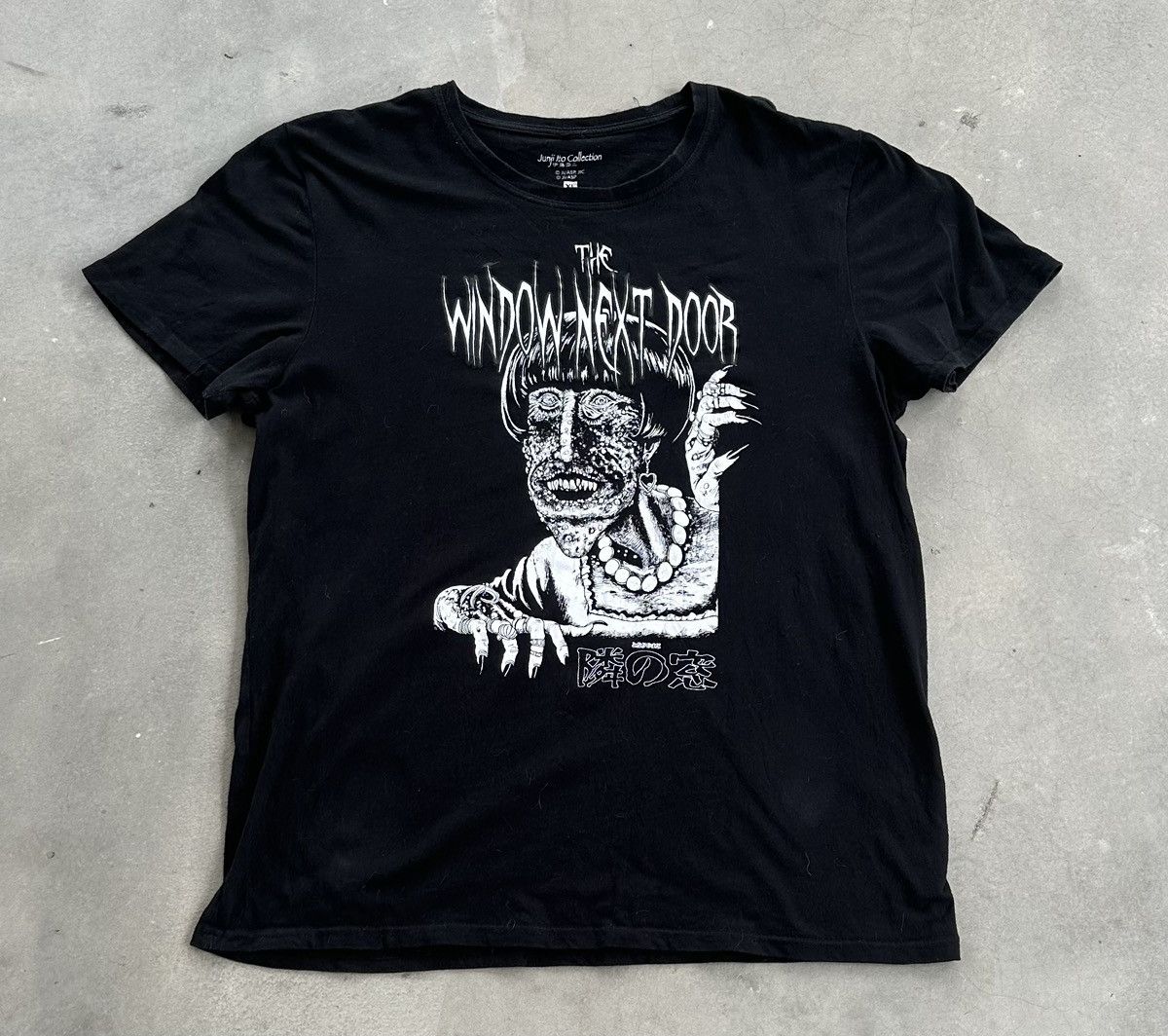 Japanese Brand JUNJI ITO COLLECTION HORROR THE WINDOW NEXT DOOR TEE Size US XL / EU 56 / 4 - 1 Thumbnail