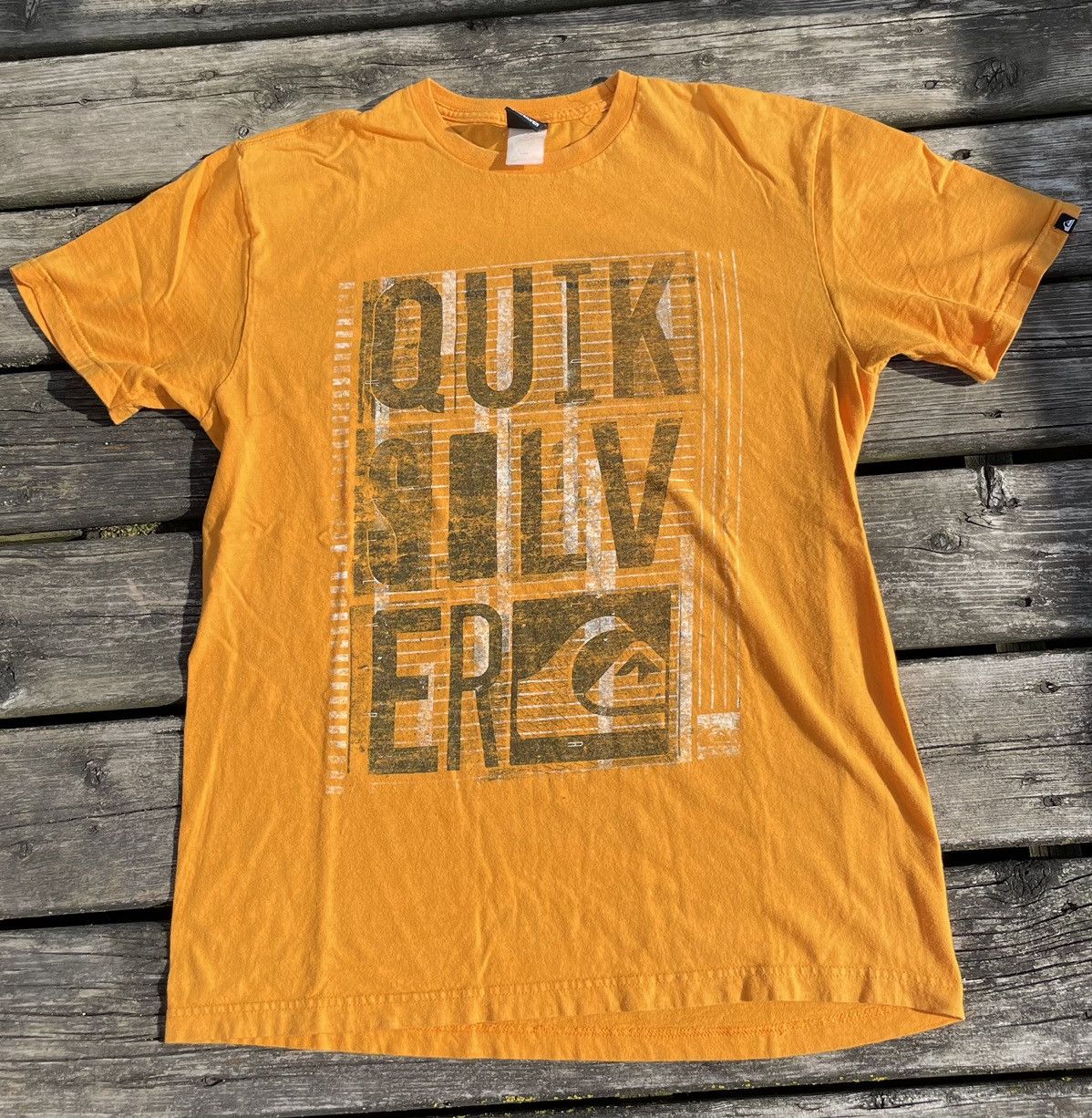 Quiksilver × Vintage Vintage Y2K quiksilver surf T-shirt Size US L / EU 52-54 / 3 - 1 Thumbnail