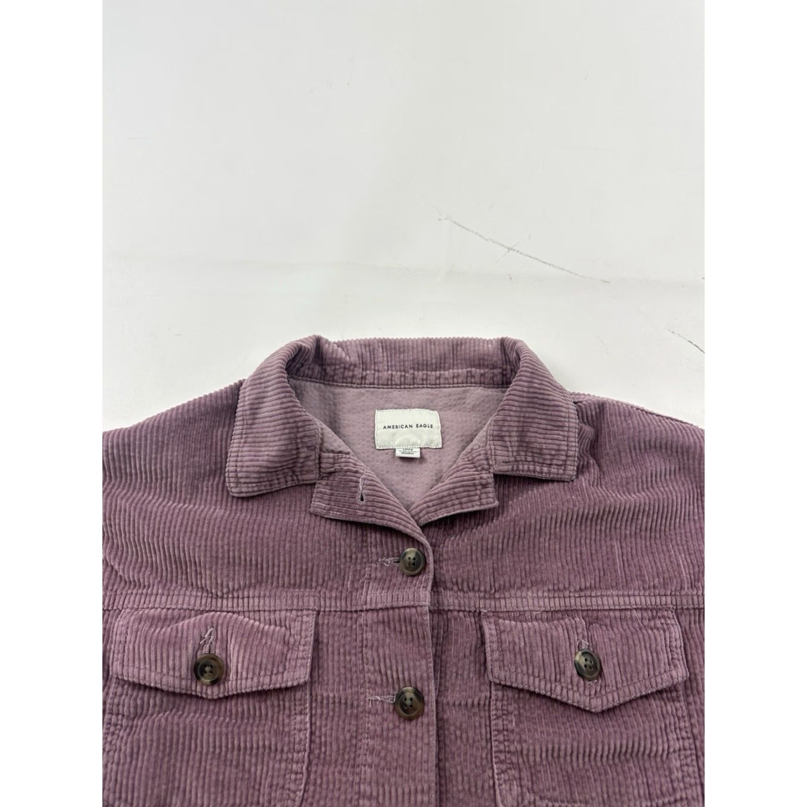 American Eagle Outfitters American Eagle Outfitters Shirt Women Small Pink Corduroy Button-Up Cropped Fringed Size S / US 4 / IT 40 - 3 Thumbnail