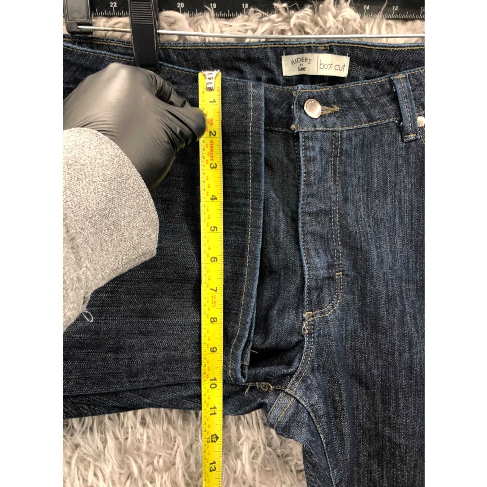 Lee Lee Riders by Lee Bootcut Jeans Size 12 Womens Dark Wash Blue Bootcut Jeans Regular Fit 31in Inseam Size 34" / US 12 / IT 48 - 4 Thumbnail