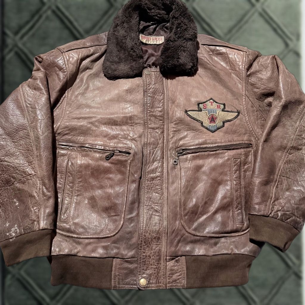 Vintage VINTAGE Flight Jacket Men Bomber Brown Faux Fur Collar Zipper Mid-Length Leather Flight 44 in Chest Mens Size US L / EU 52-54 / 3 - 1 Thumbnail