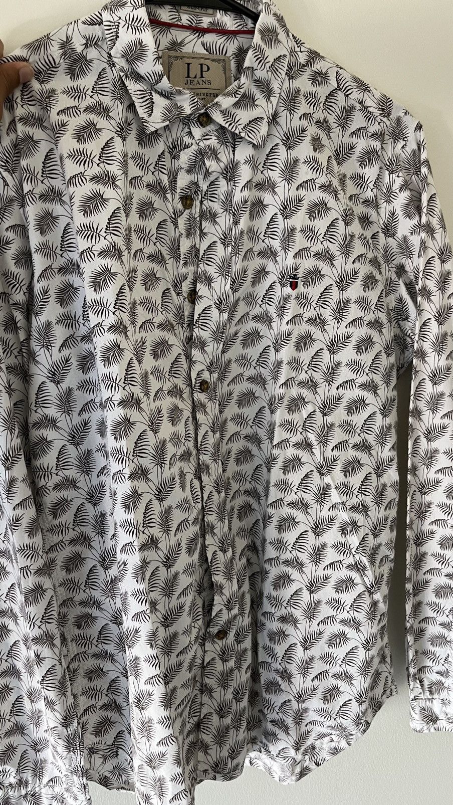 Louis Philippe Louis Philippe - Leaf Print Casual Button-Up Shirt Size US S / EU 44-46 / 1 - 1 Thumbnail