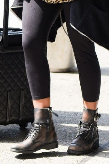Cowboy Equipment × Diesel × Vintage Vintage diesel leather Grilz Bartack Boots Priyanka Chopra Size US 9.5 / EU 42-43 - 8 Thumbnail