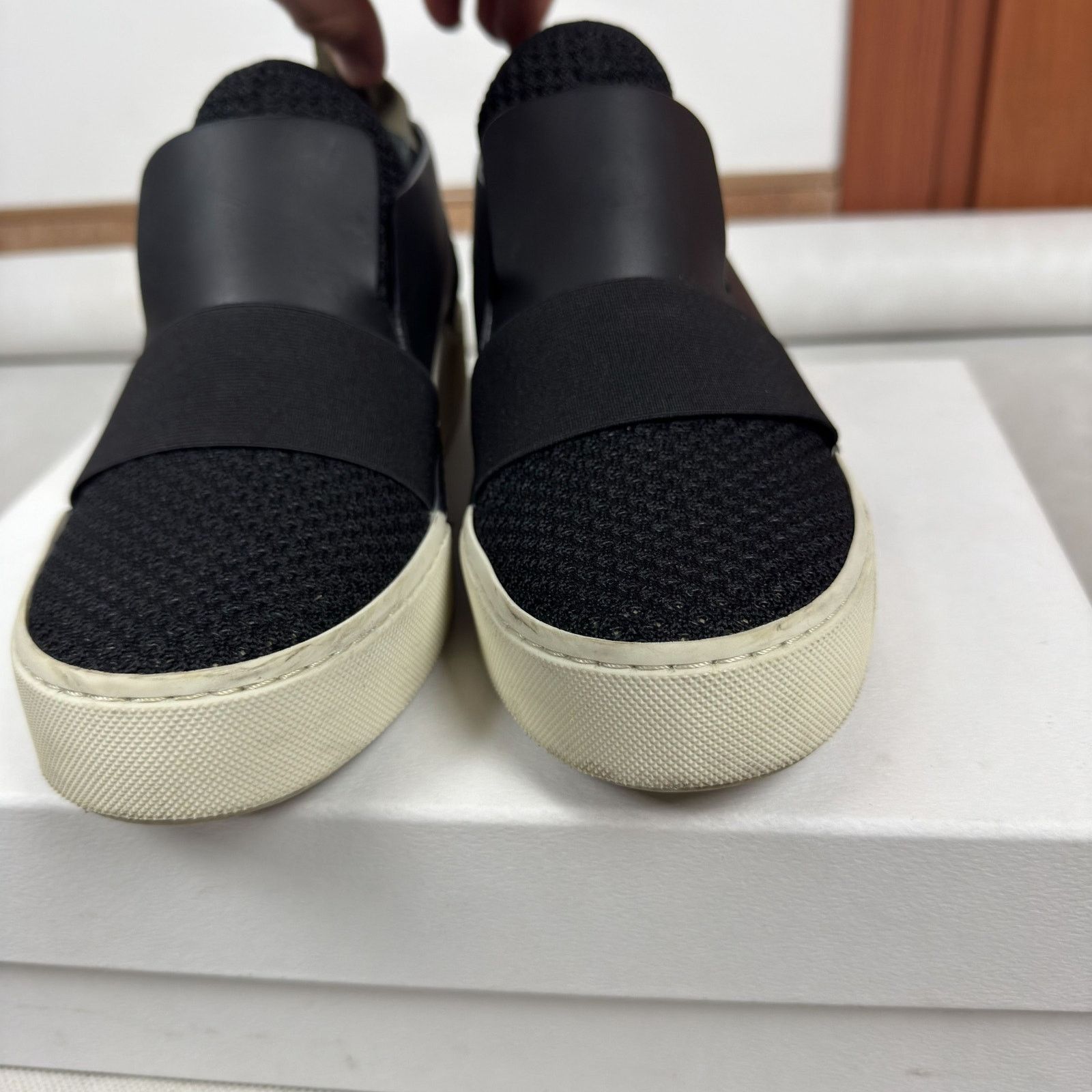 Balenciaga Balenciaga Black Slip On Sneakers Shoes 39 Size US 9 / IT 39 - 7 Thumbnail