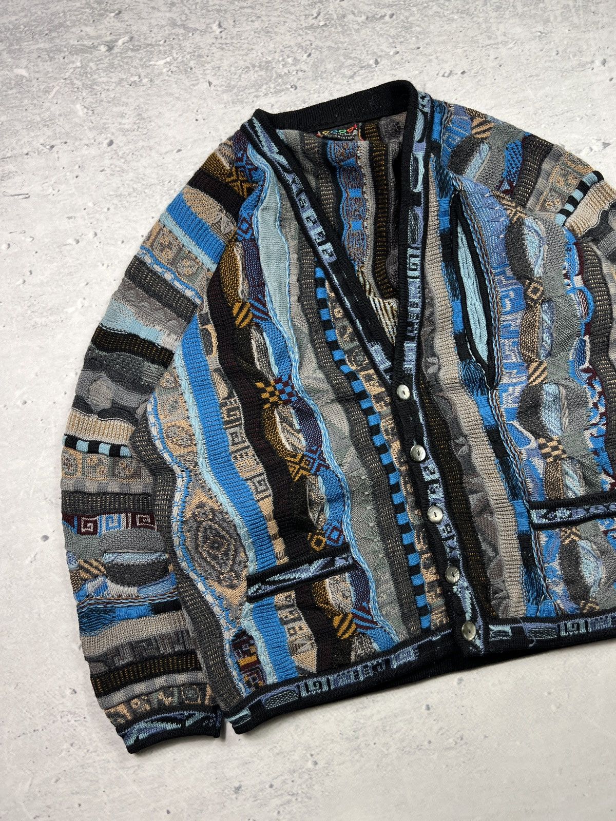 Coogi Coogi vintage sweater knit wear cardigan australia wool 90 Size US XL / EU 56 / 4 - 3 Thumbnail