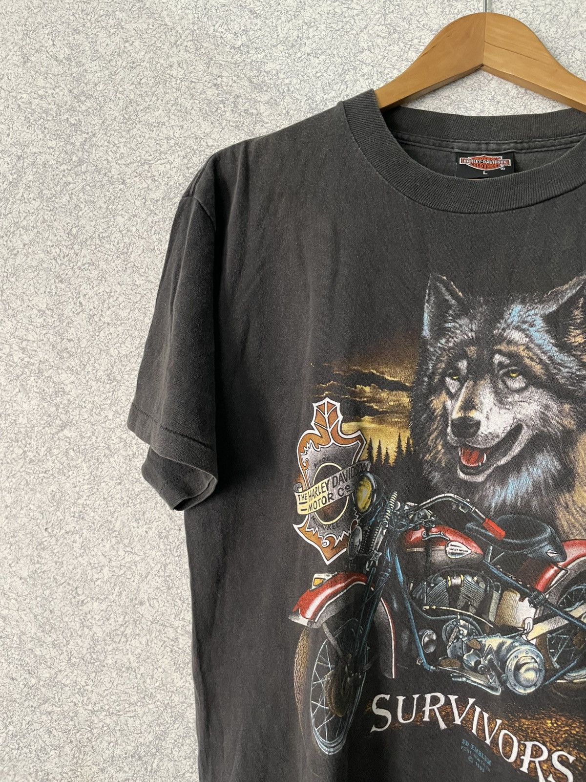 Harley Davidson × Neighborhood VTG Harley-Davidson 1991 3D Emblem Survivors Wolf T-ShirtUSA Size US L / EU 52-54 / 3 - 7 Thumbnail