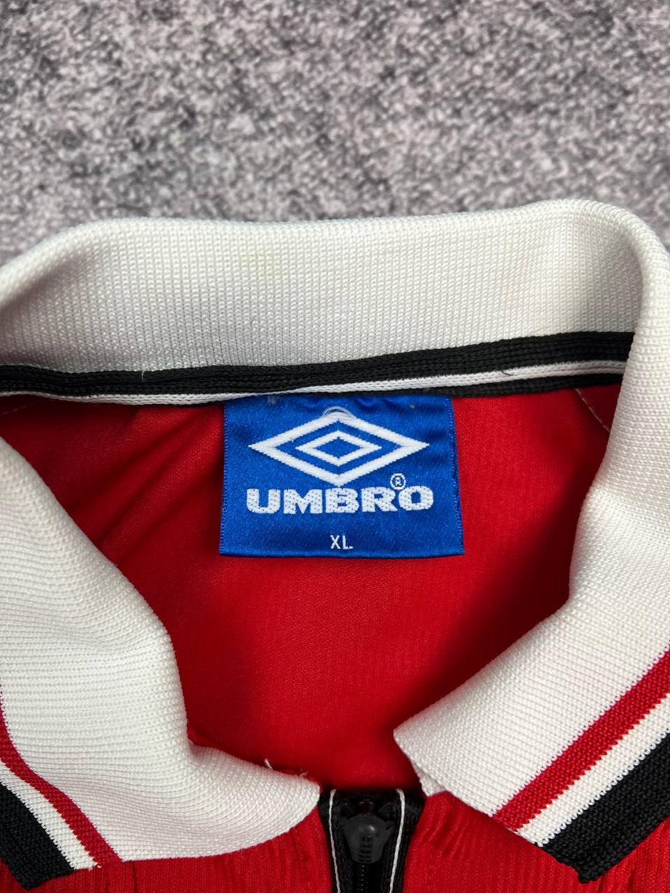 Umbro Vintage Umbro Manchester United 90S Home Jersey Size US XL / EU 56 / 4 - 10 Thumbnail