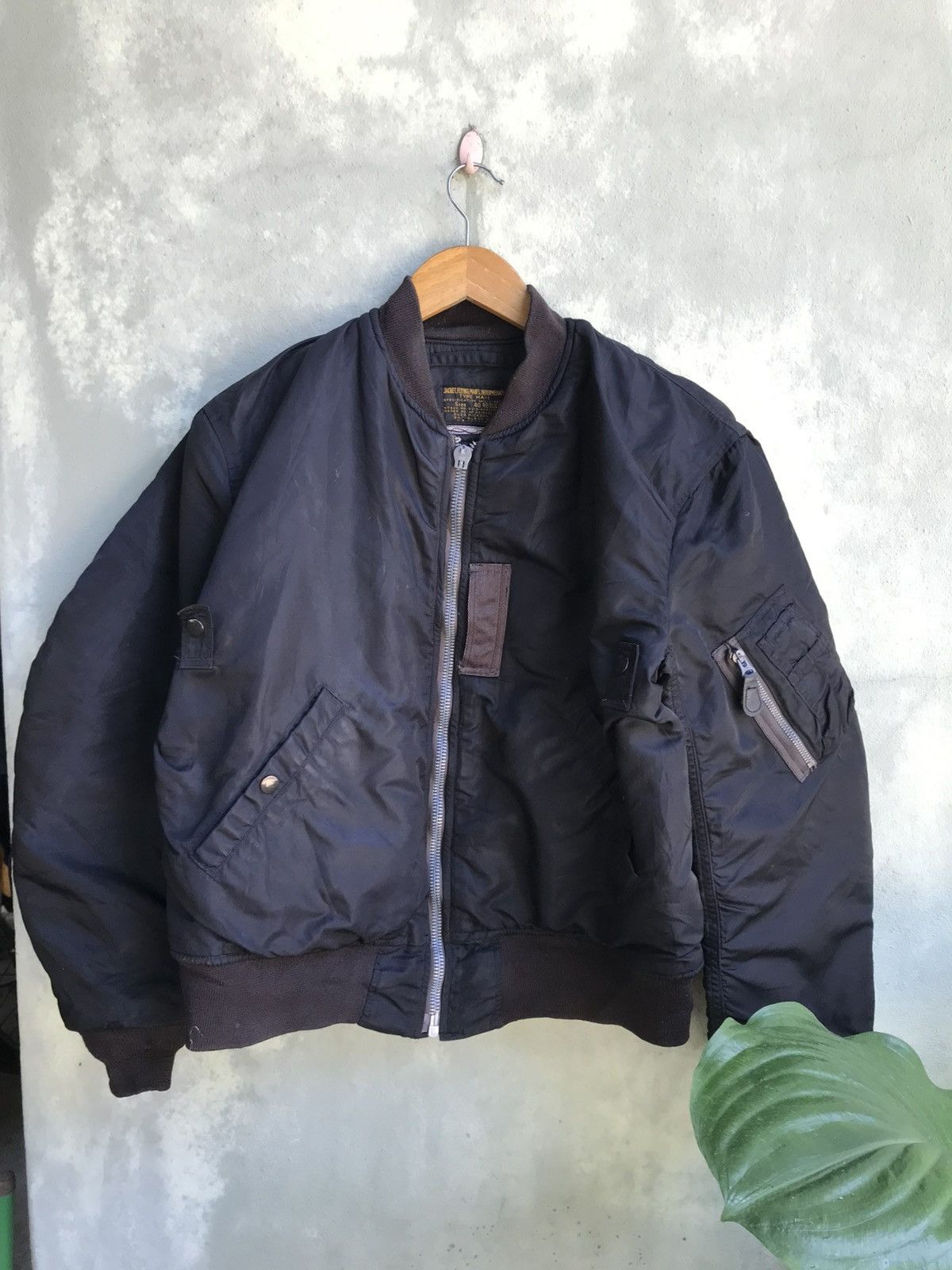 Buzz Rickson's Buzz Rickson’s x William Gibson MA-1 Long Toyo Enterprise Size US M / EU 48-50 / 2 - 3 Thumbnail