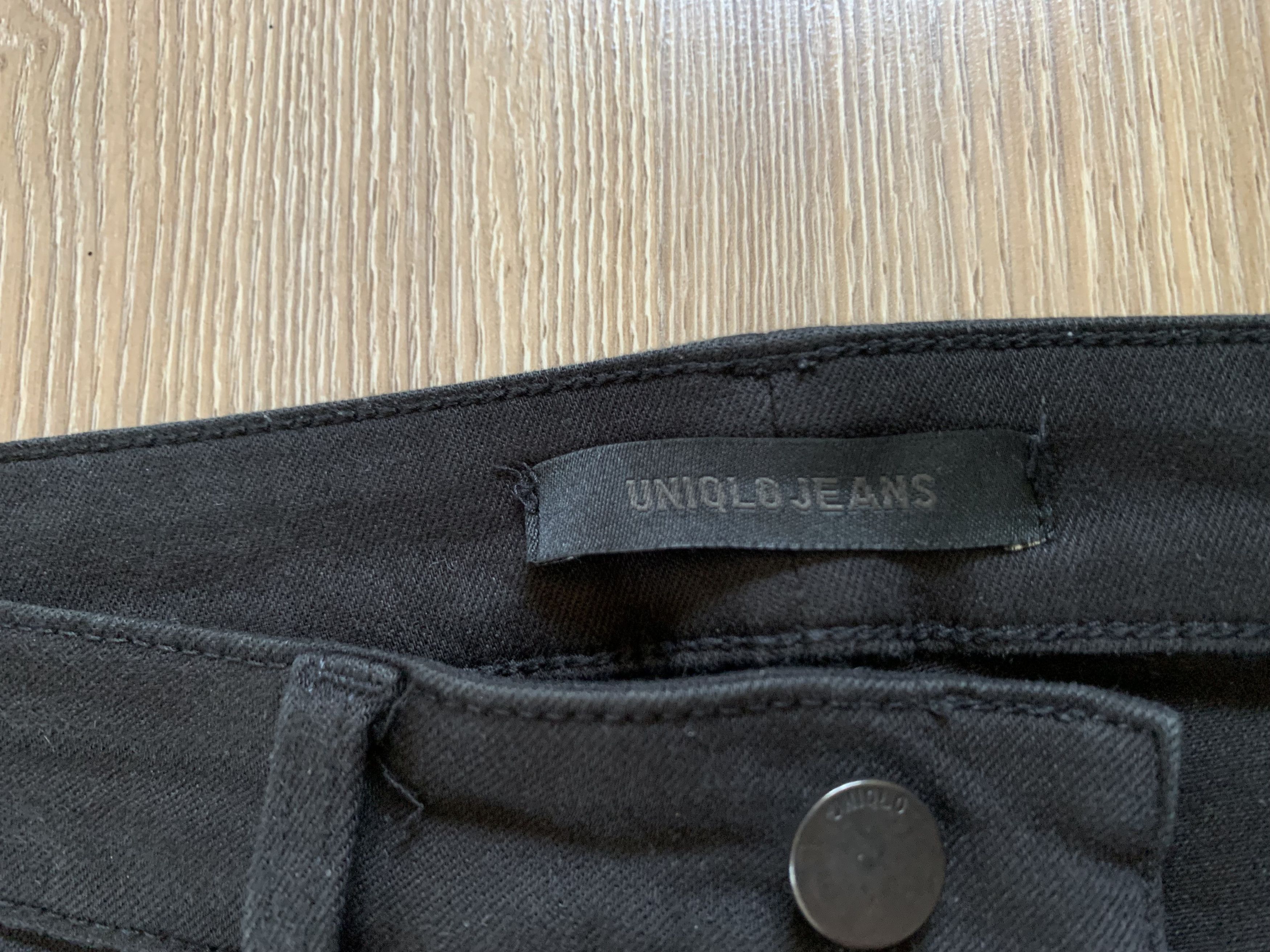 Uniqlo Uniqlo Distressed Black Denim Skinny Jeans Size 26" / US 2 / IT 38 - 8 Thumbnail