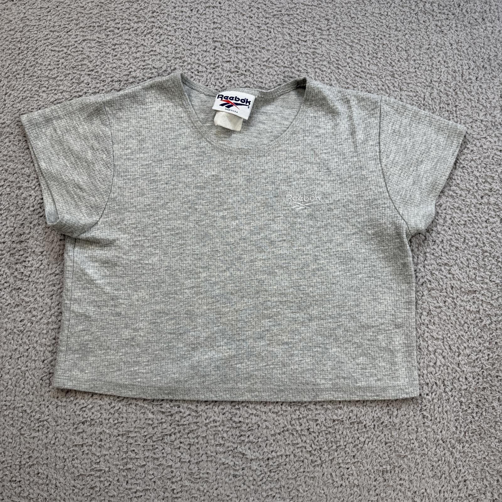 Reebok Vintage Reebok Cropped Baby Tee Gray Made In USA Minimal Size S / US 4 / IT 40 - 1 Thumbnail