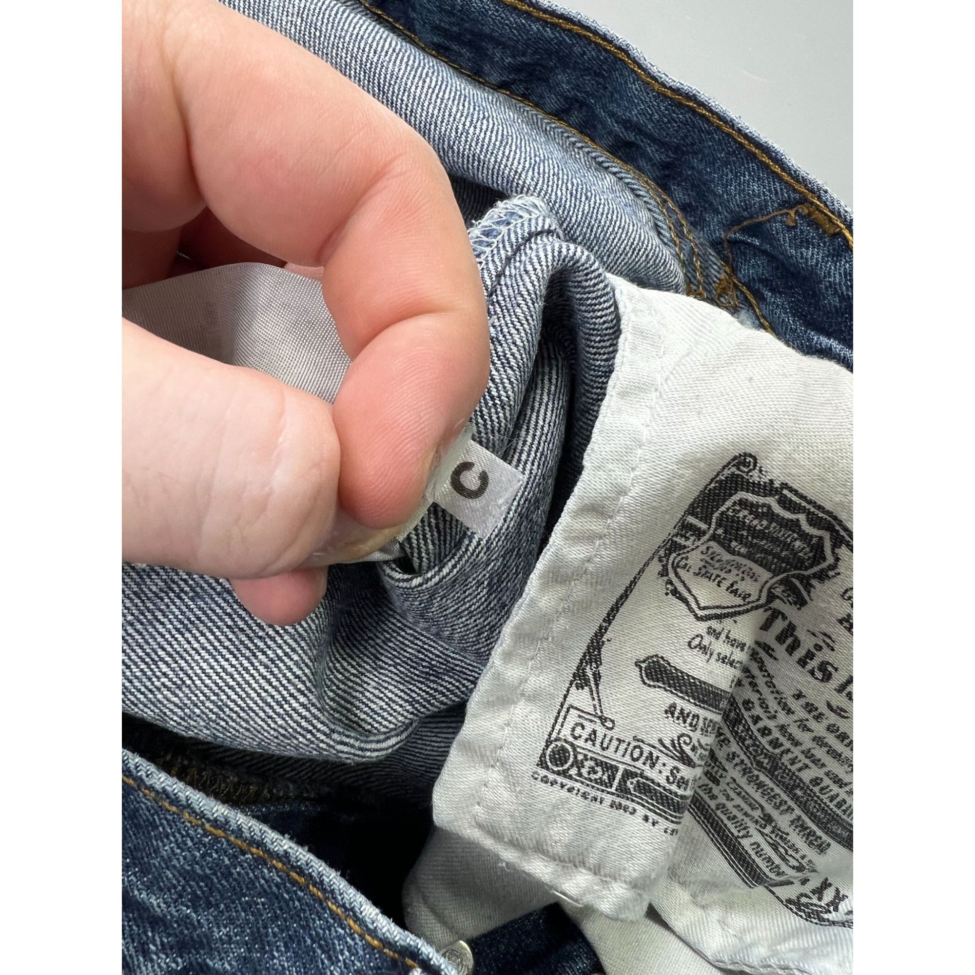 Levi's Levi’s 501 Distressed Denim Jeans Pants (Y0926) Size US 34 / EU 50 - 10 Thumbnail