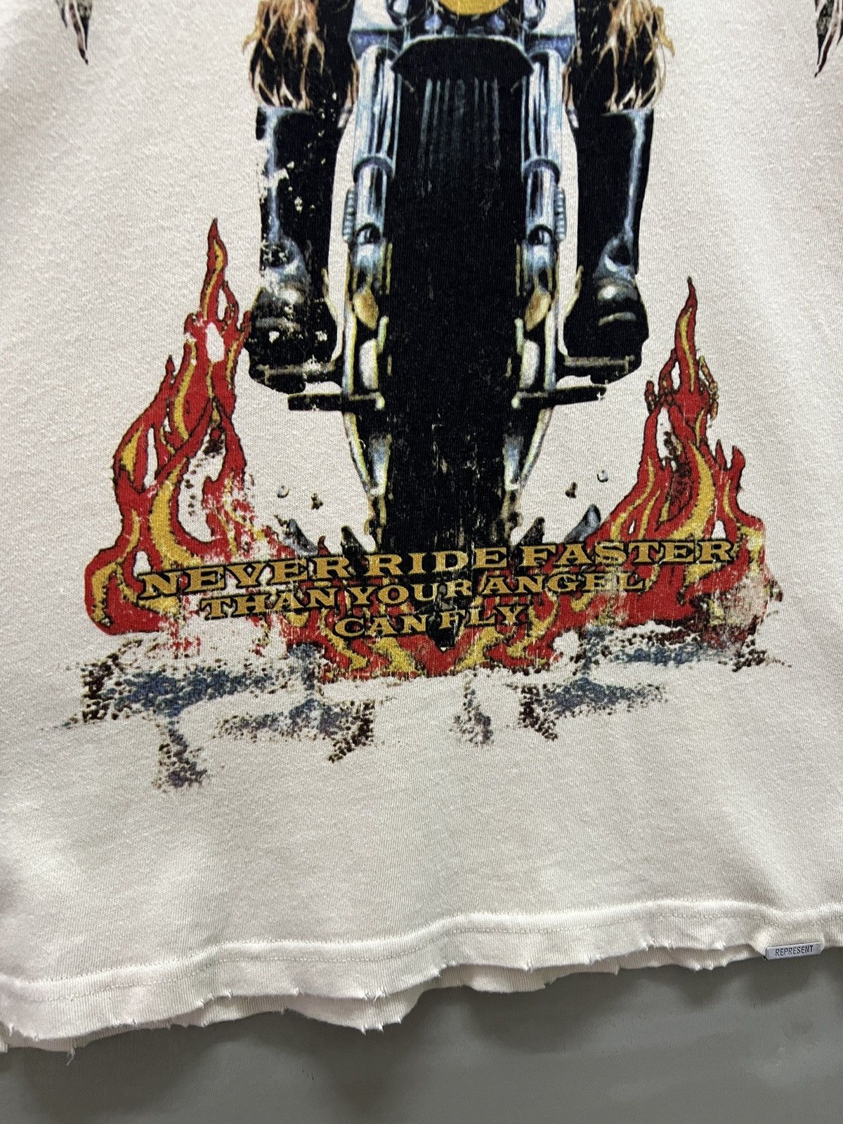 Represent Clo. 💥 Represent Vintage Skeleton Biker Tee L – Flame Graphic Size US L / EU 52-54 / 3 - 5 Thumbnail