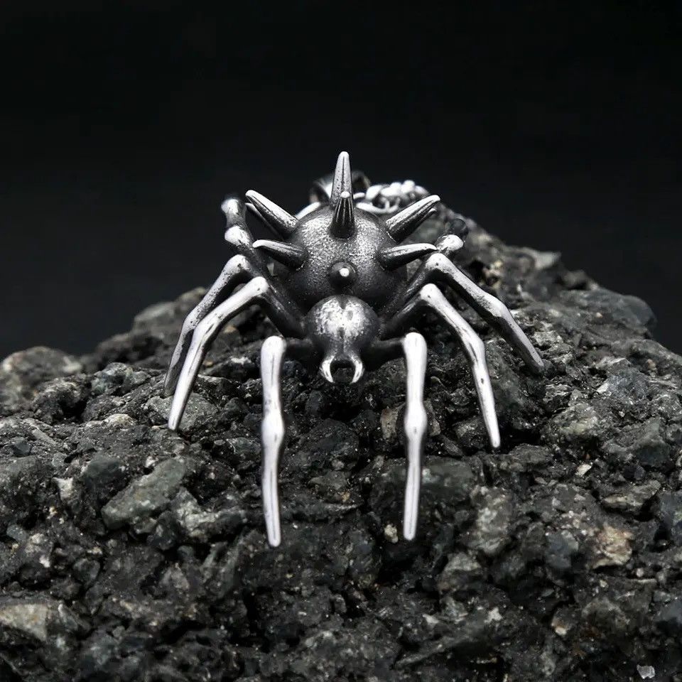 Vintage Vintage Silver Goth Spider Necklace Size ONE SIZE - 3 Thumbnail
