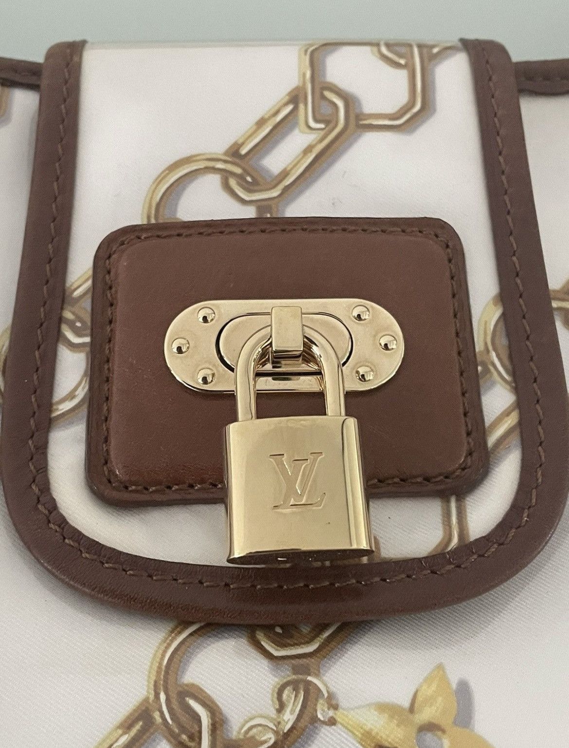 Louis Vuitton Louis Vuitton cross body chain bag Size ONE SIZE - 2 Thumbnail