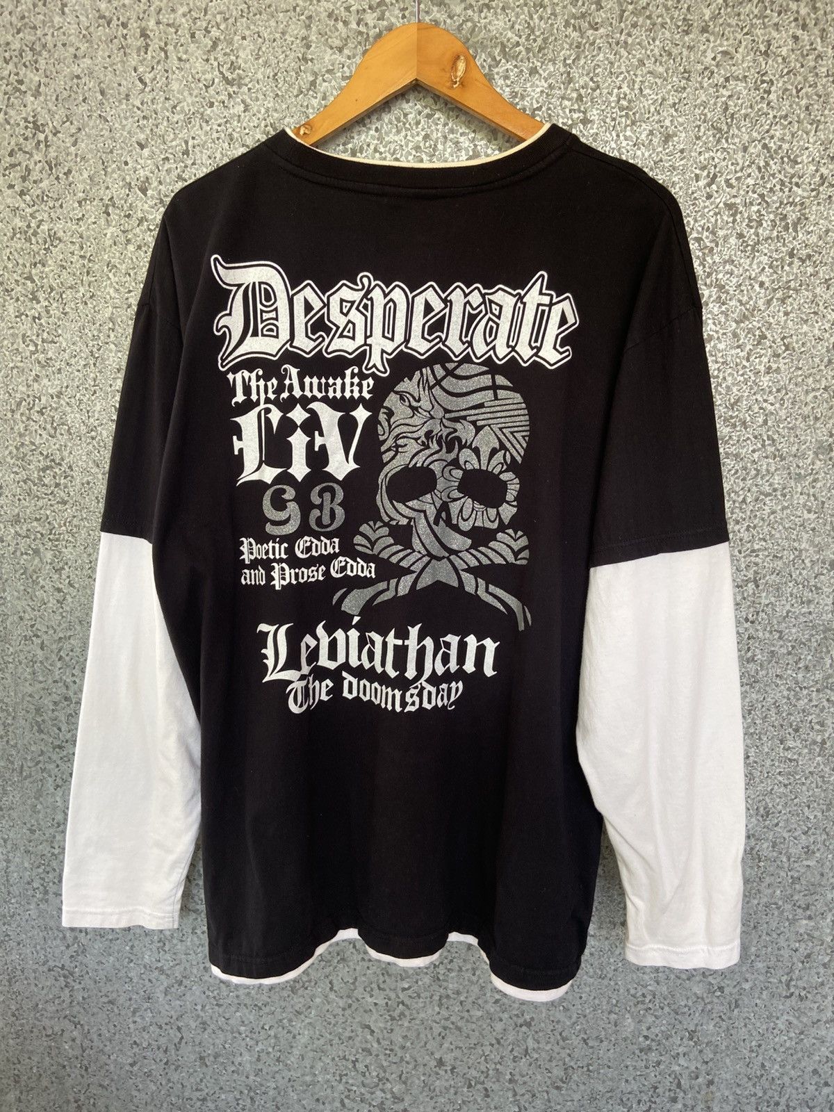 Beauty Beast 🔥 Vtg Skulls t shirt double sleeve hysteria if six was nine Size US XL / EU 56 / 4 - 4 Thumbnail