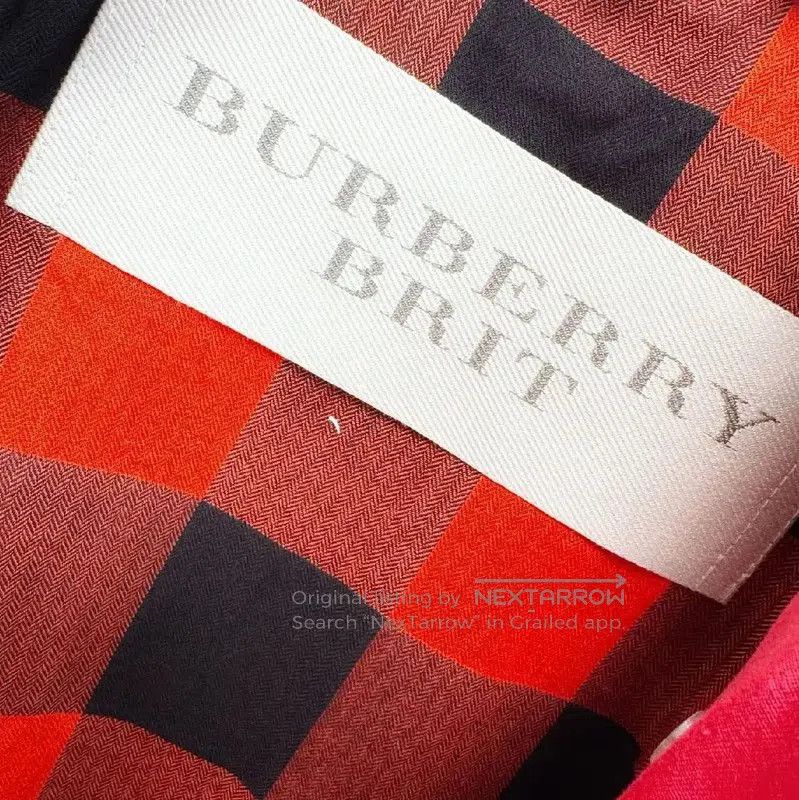 Burberry Burberry Red Women's Trench Coat Size S. Size S / US 4 / IT 40 - 3 Thumbnail