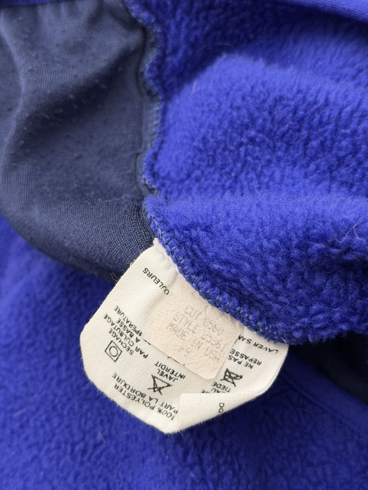 Patagonia Vintage 90s Patagonia Synchilla Marsupial Fleece Size M USA Size US M / EU 48-50 / 2 - 7 Thumbnail