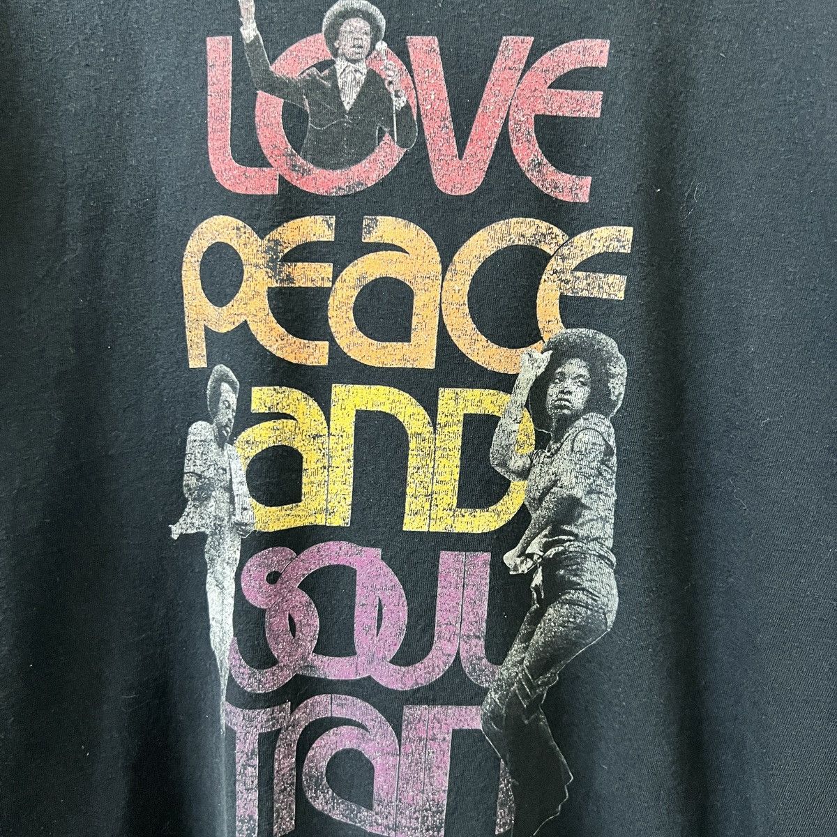 Rap Tees LOVE PEACE AND SOUL TRAIN Size US XL / EU 56 / 4 - 2 Thumbnail