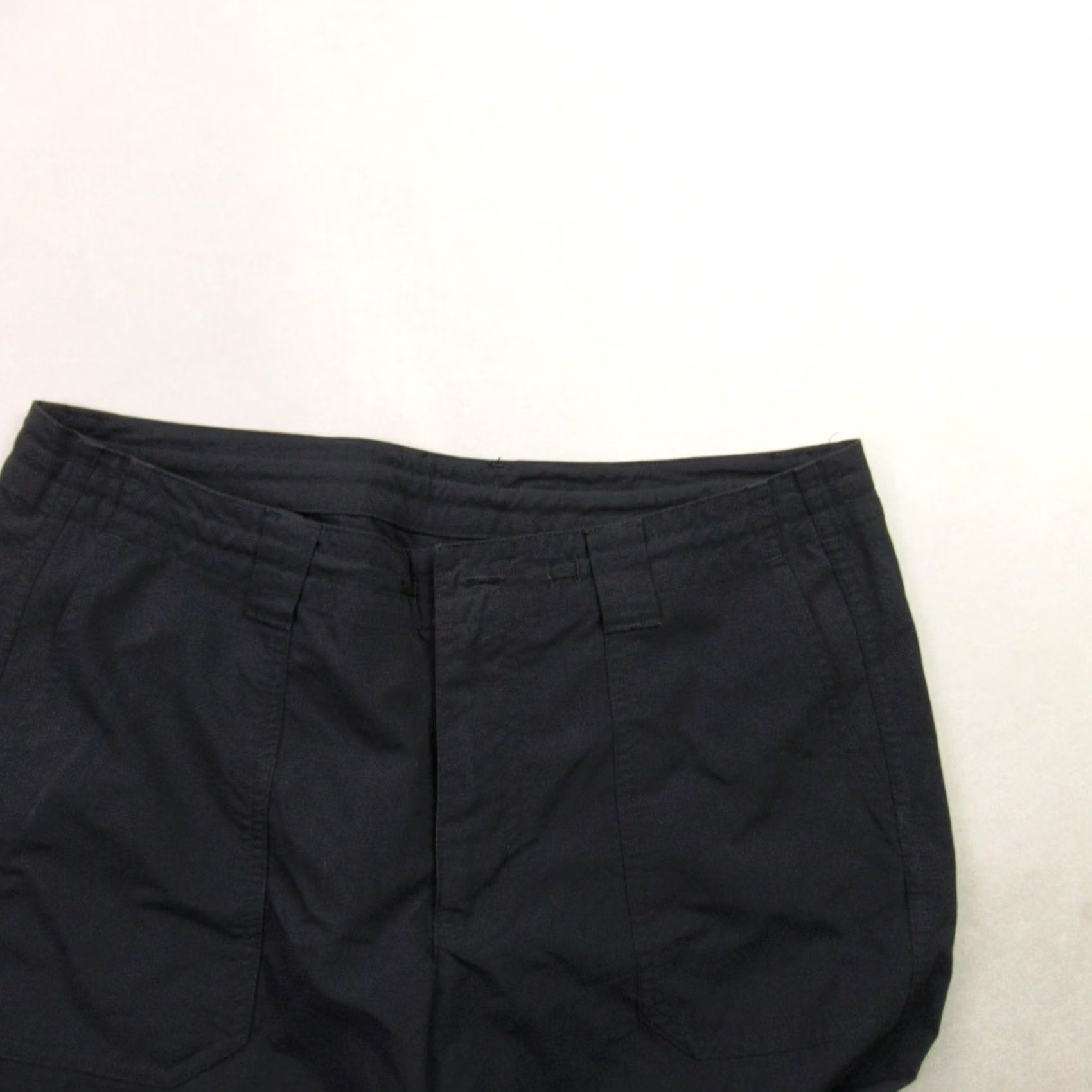 Patagonia Patagonia Pants Womens 10 Black Straight Leg Pockets Lightweight Chino Size 32" / US 10 / IT 46 - 2 Thumbnail