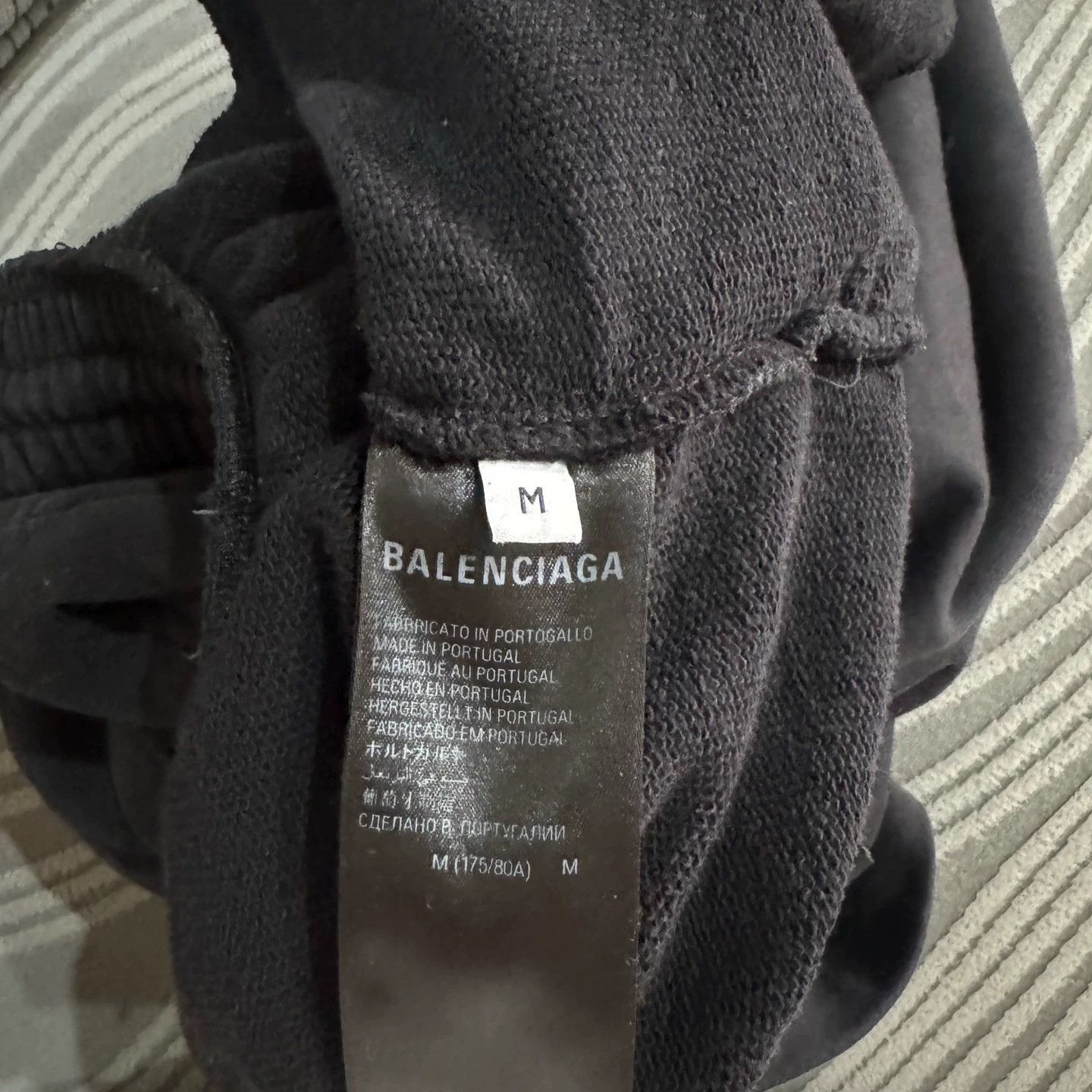 Balenciaga Balenciaga Authentic Shorts Size US 32 / EU 48 - 4 Thumbnail