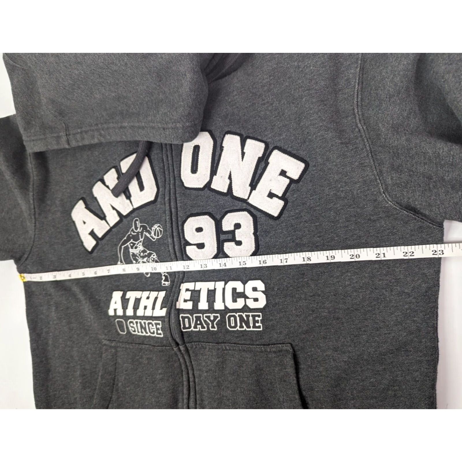 Vintage AND1 Grey 1993 Athletics Full Zip Hoodie Jacket Men's Embroidered Logo Size L Size US L / EU 52-54 / 3 - 5 Thumbnail
