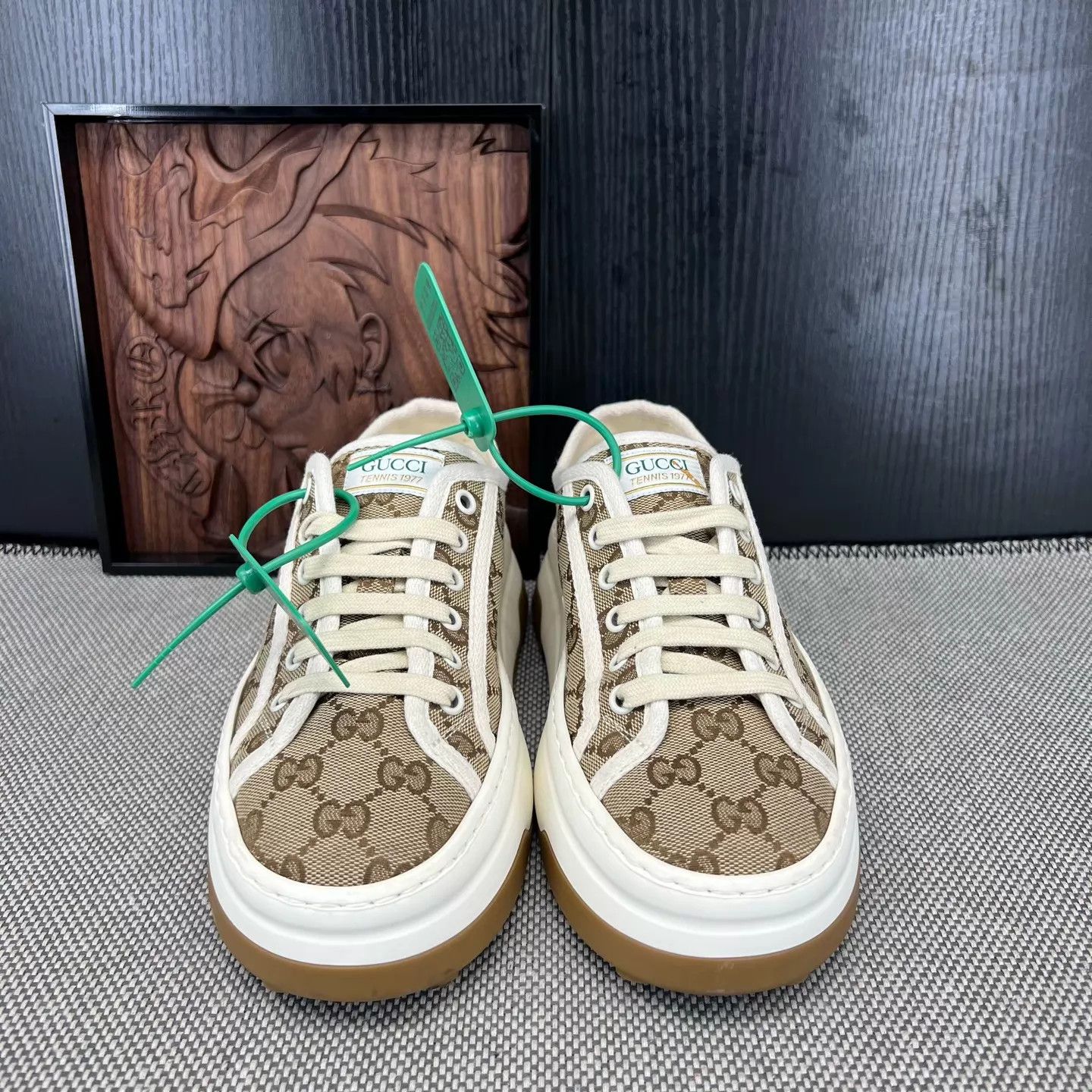 Gucci GUCCI Interlocking White & Brown 37.5 Shoes Size US 7 / IT 37 - 4 Thumbnail