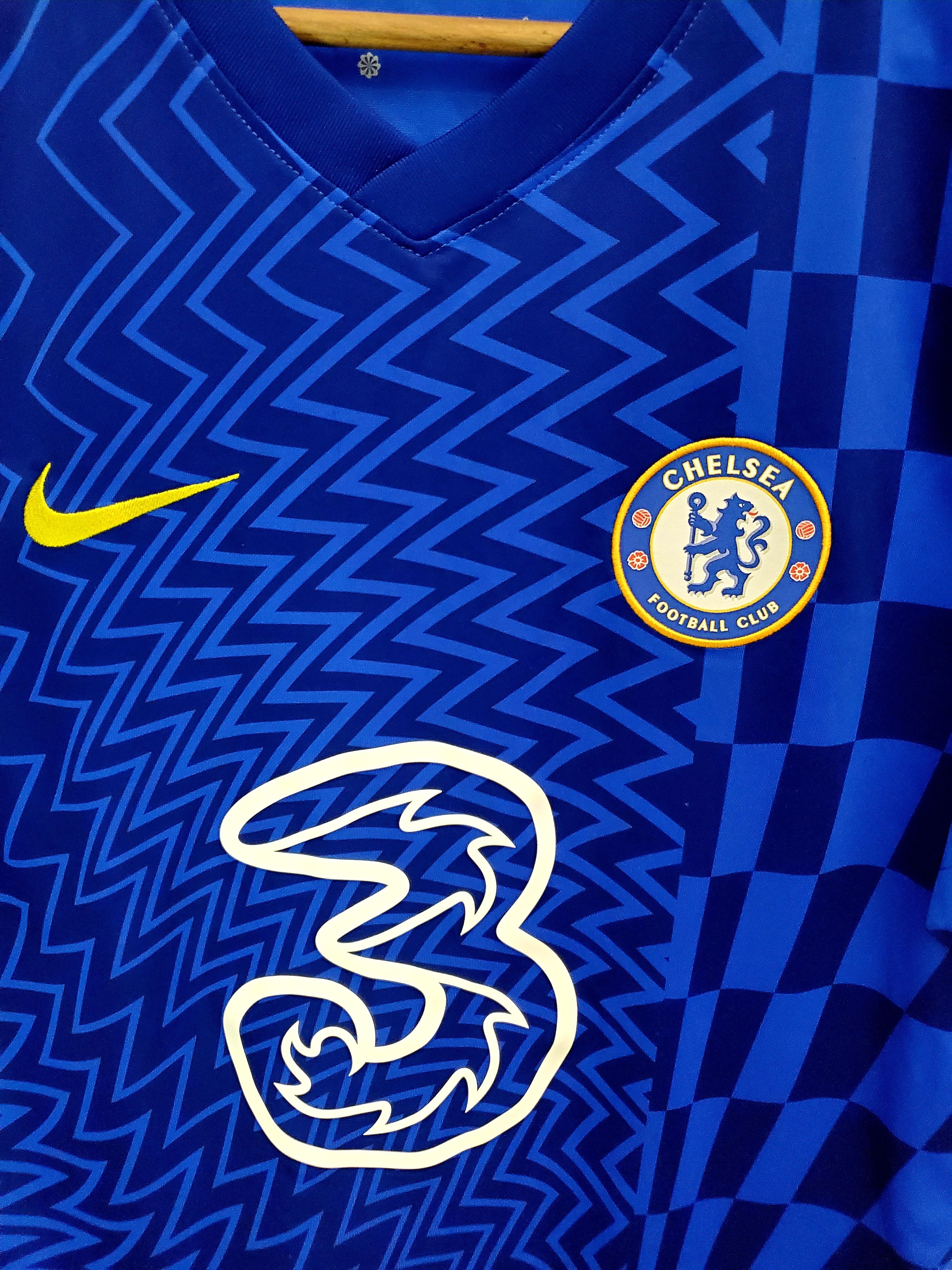 Chelsea Soccer × Nike CHELSEA 2021 2022 HOME jersey New condition size L Size US L / EU 52-54 / 3 - 2 Thumbnail