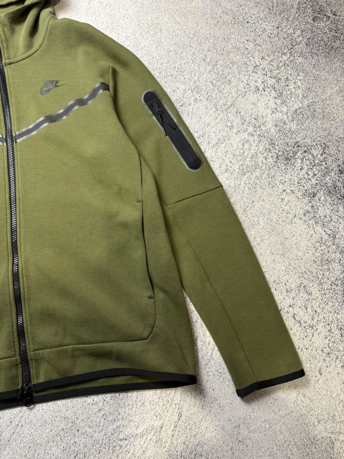 Nike Mens Nike Tach Fleece Green Zip Up Hoodie Drill Size US M / EU 48-50 / 2 - 15 Thumbnail