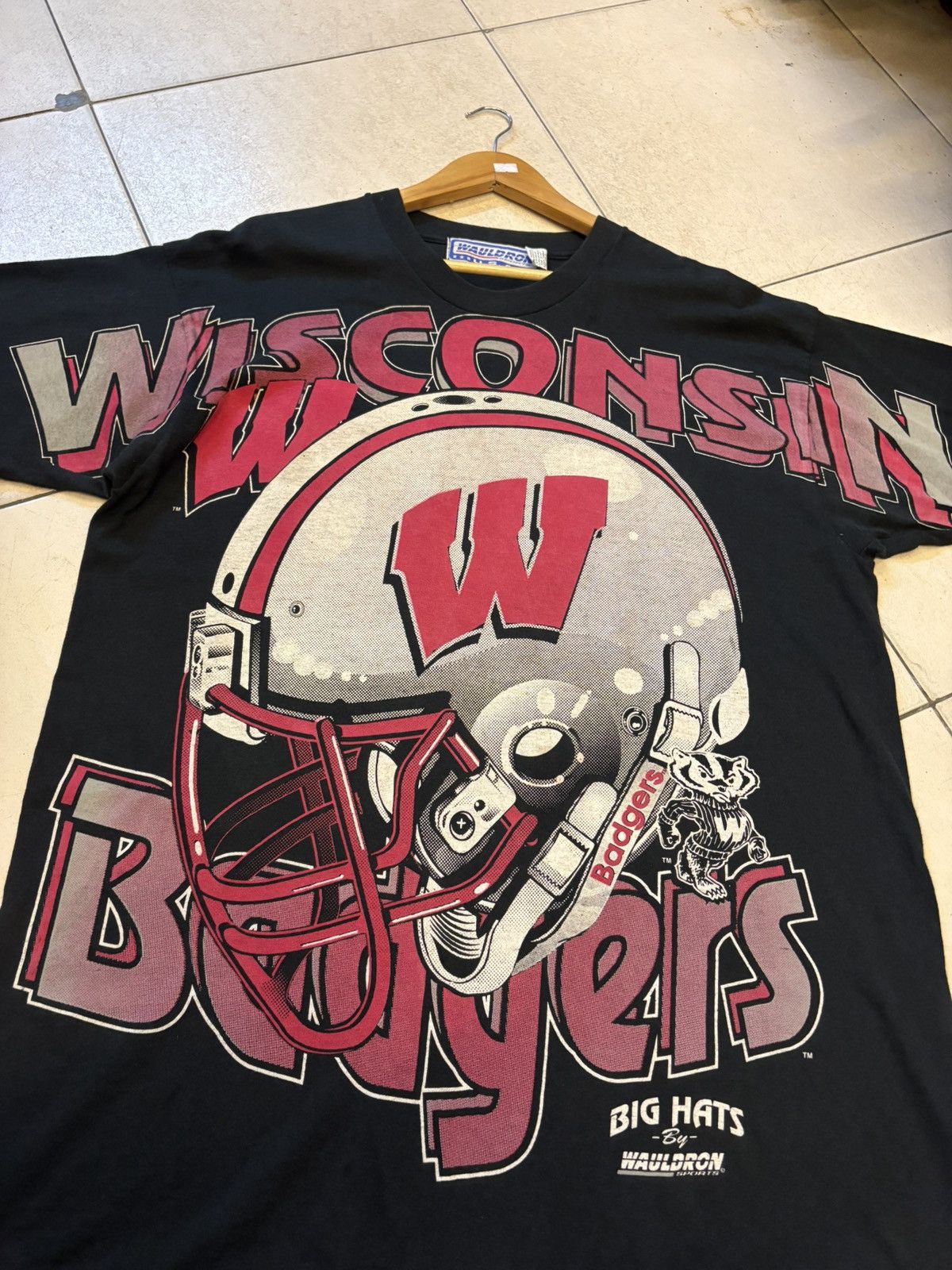 NFL Vintage NFL Wisconsin Badgers Shirt 🔥 Size US XL / EU 56 / 4 - 3 Thumbnail