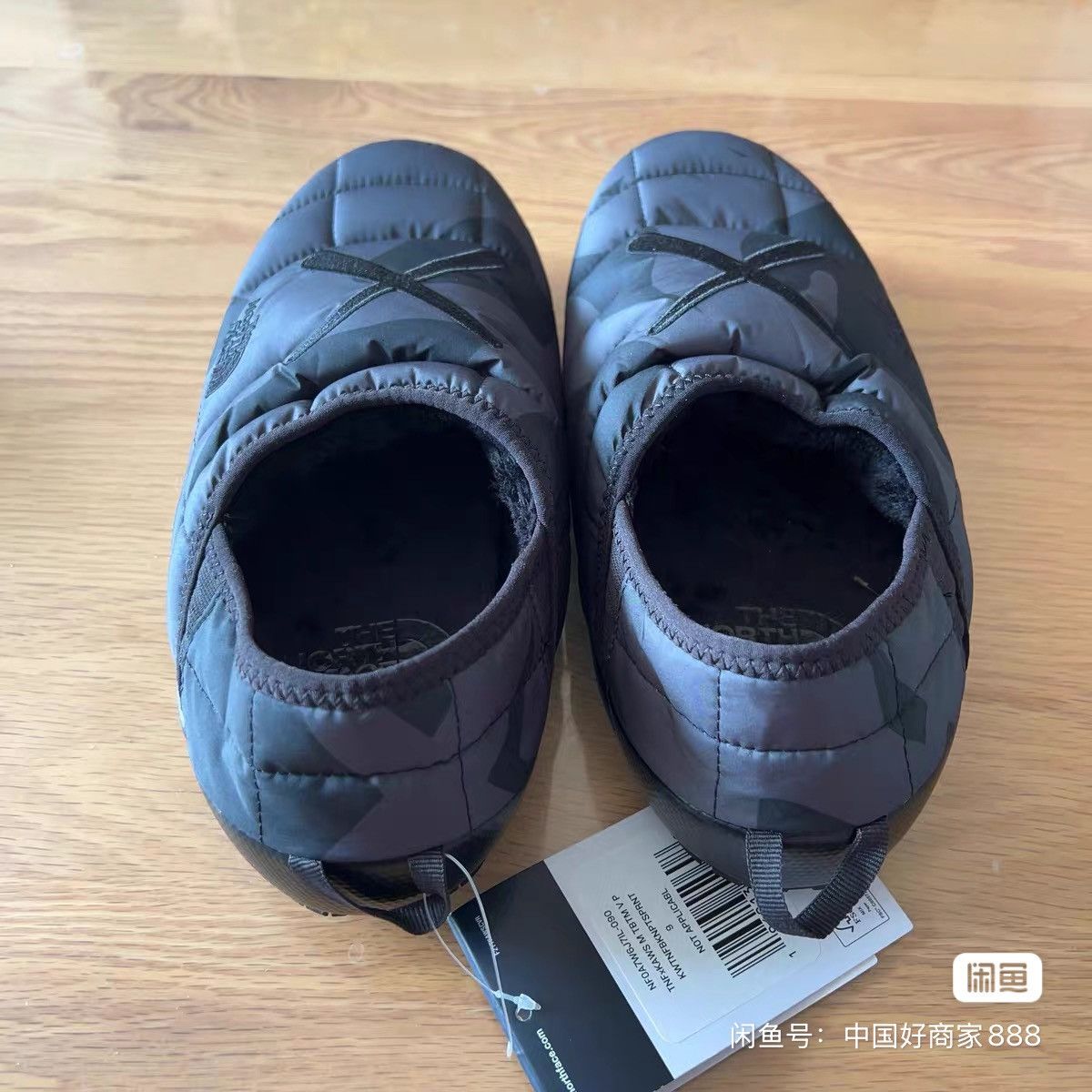 Kaws × The North Face KAWS x THE NORTH FACE Thermoball Traction shoes sneaker s Size US 9 / EU 42 - 6 Thumbnail