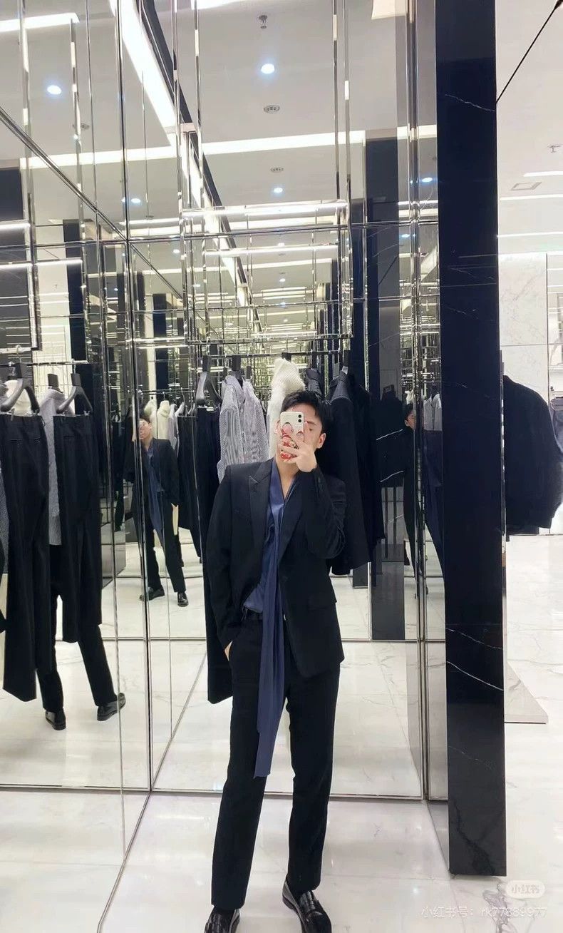 Yves Saint Laurent Saint Laurent Sword Collar Satin Smoking Suit 2502-Nextarro Size 50R - 6 Thumbnail