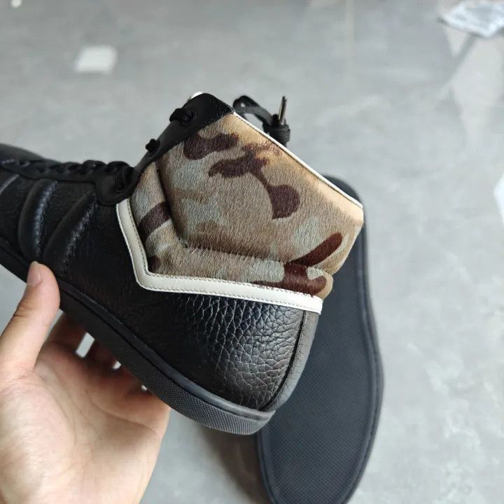 Louis Vuitton Louis Vuitton High-Top Sneakers in Black -2508 Size US 8 / EU 41 - 1 Thumbnail