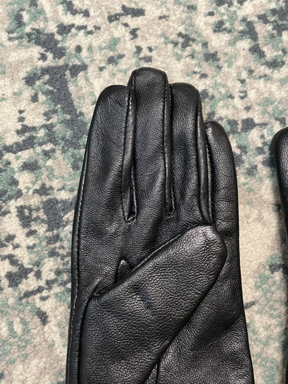 Katharine Hamnett London Katharine Hamnett London Sheep Skin Leather Glove Size ONE SIZE - 6 Thumbnail