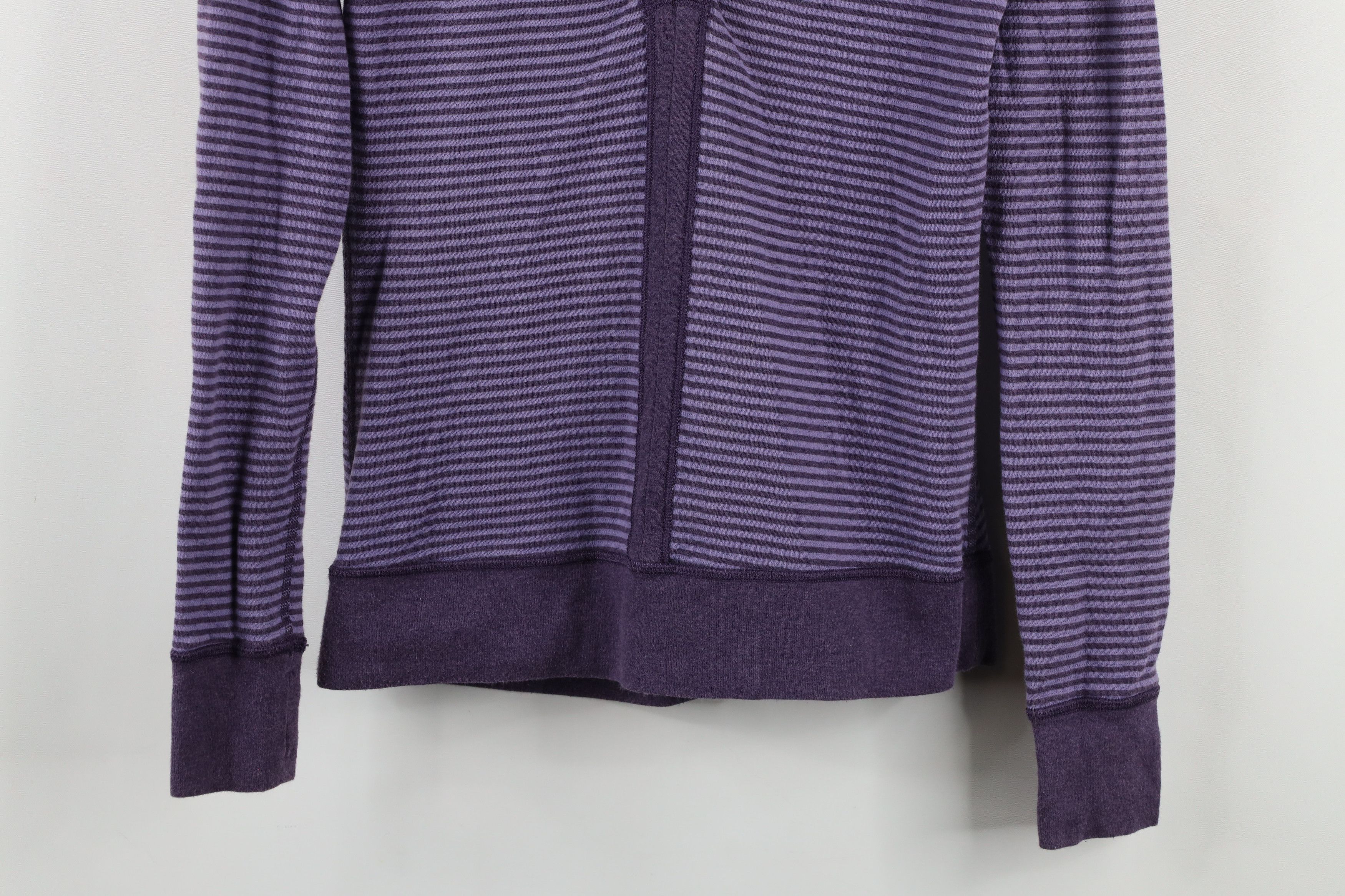 Lululemon × Vintage Lululemon Reversible In A Cinch Funnel Neck Sweater Purple Size XS / US 0-2 / IT 36-38 - 3 Thumbnail