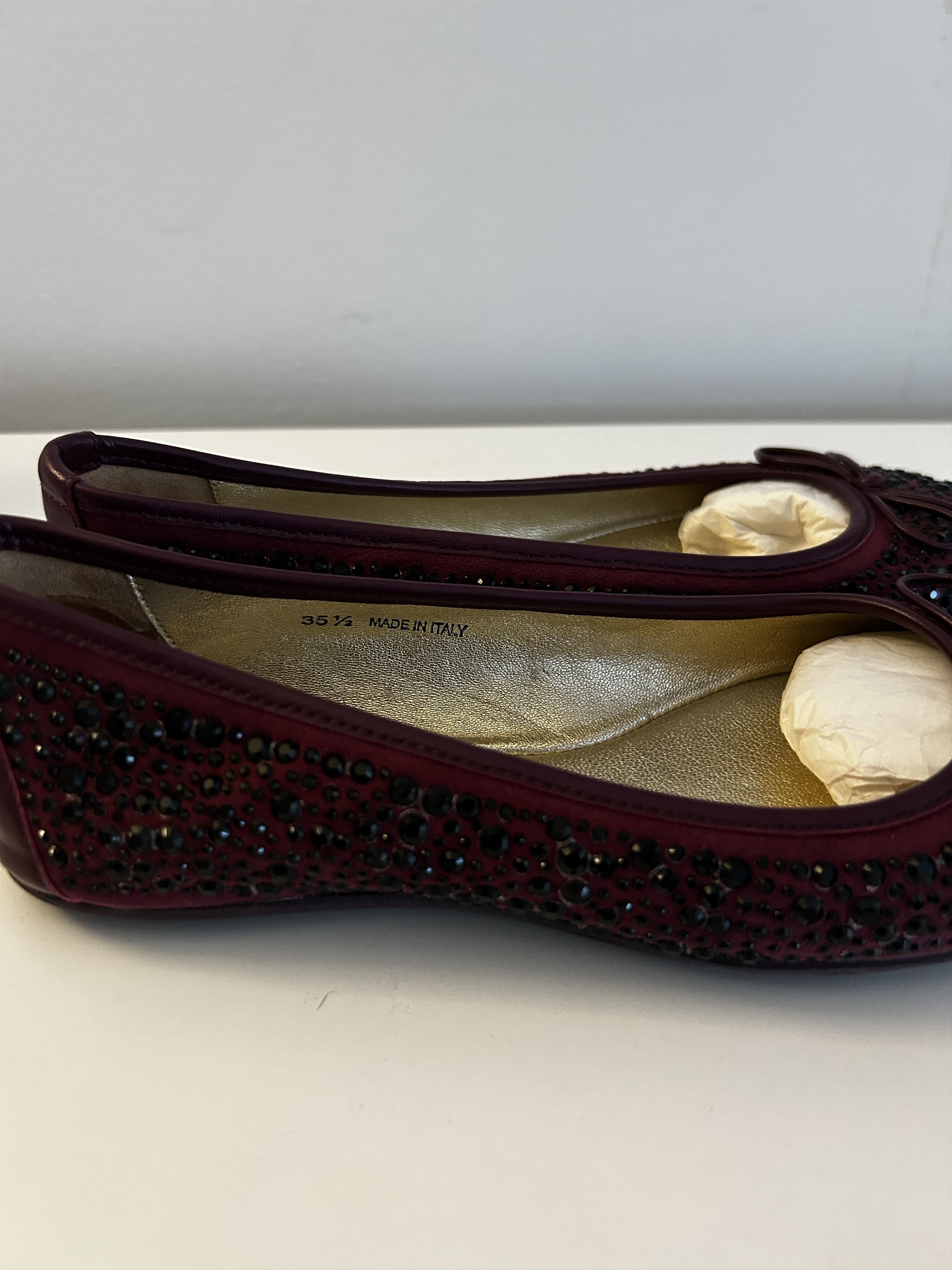 Jimmy Choo Jimmy Choo Suede w/ Crystals Size US 5.5 / IT 35.5 - 2 Thumbnail