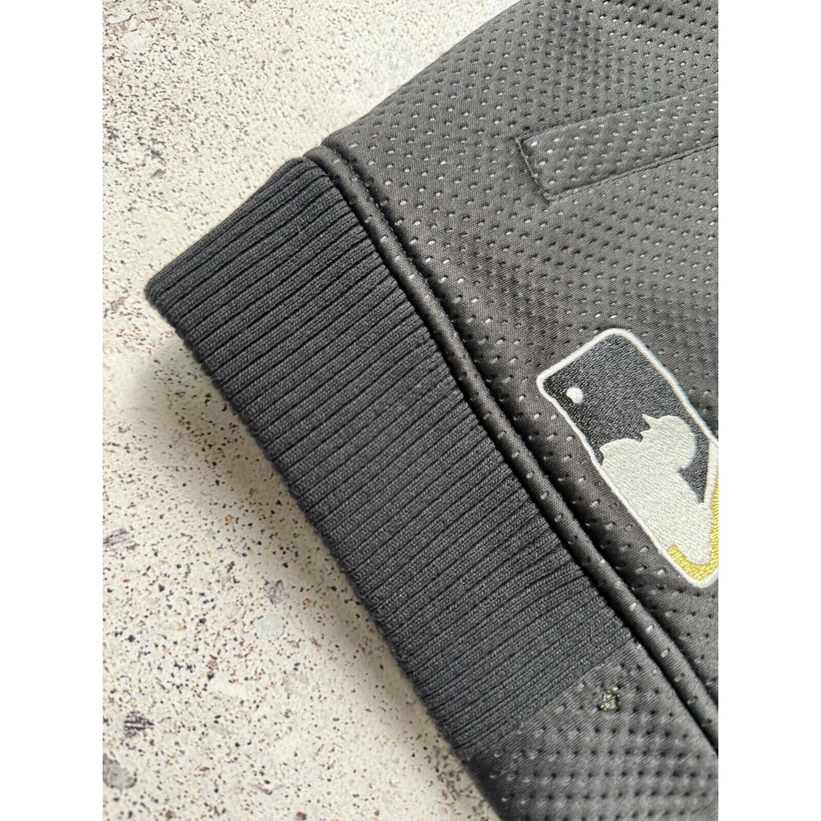 Vintage Majestic New York Yankees Bomber Jcaket Size S Black