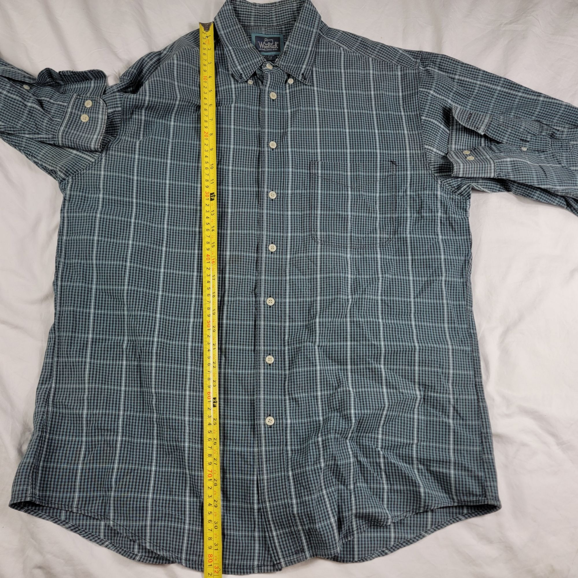 Other Woolrich Mens Large Gray Button Down Plaid Shirt Casual Trav Size US L / EU 52-54 / 3 - 7 Thumbnail