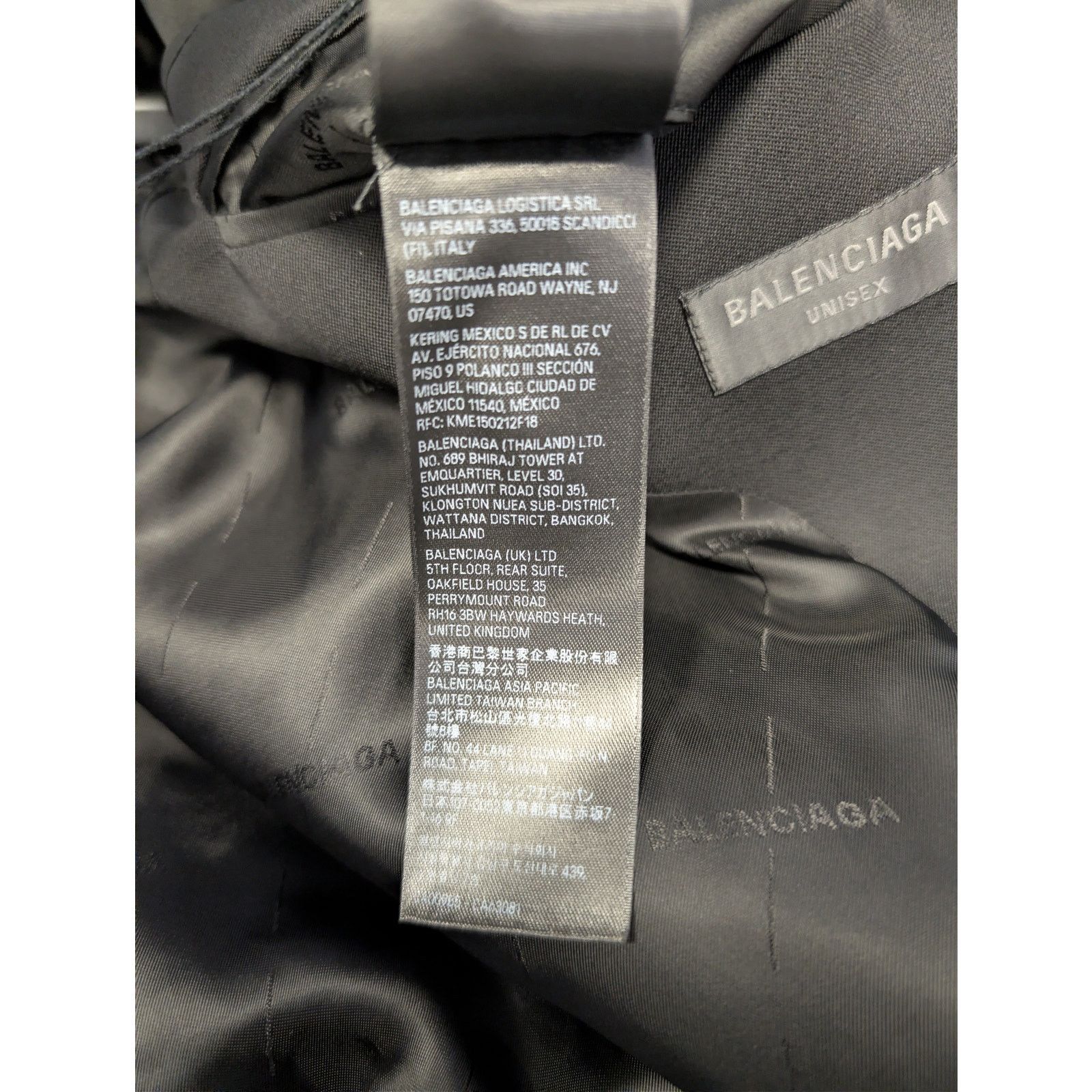 Balenciaga o1rshd1 Wool Barathea Shrunk DB Blazer / Jacket in Black Size US M / EU 48-50 / 2 - 21 Thumbnail